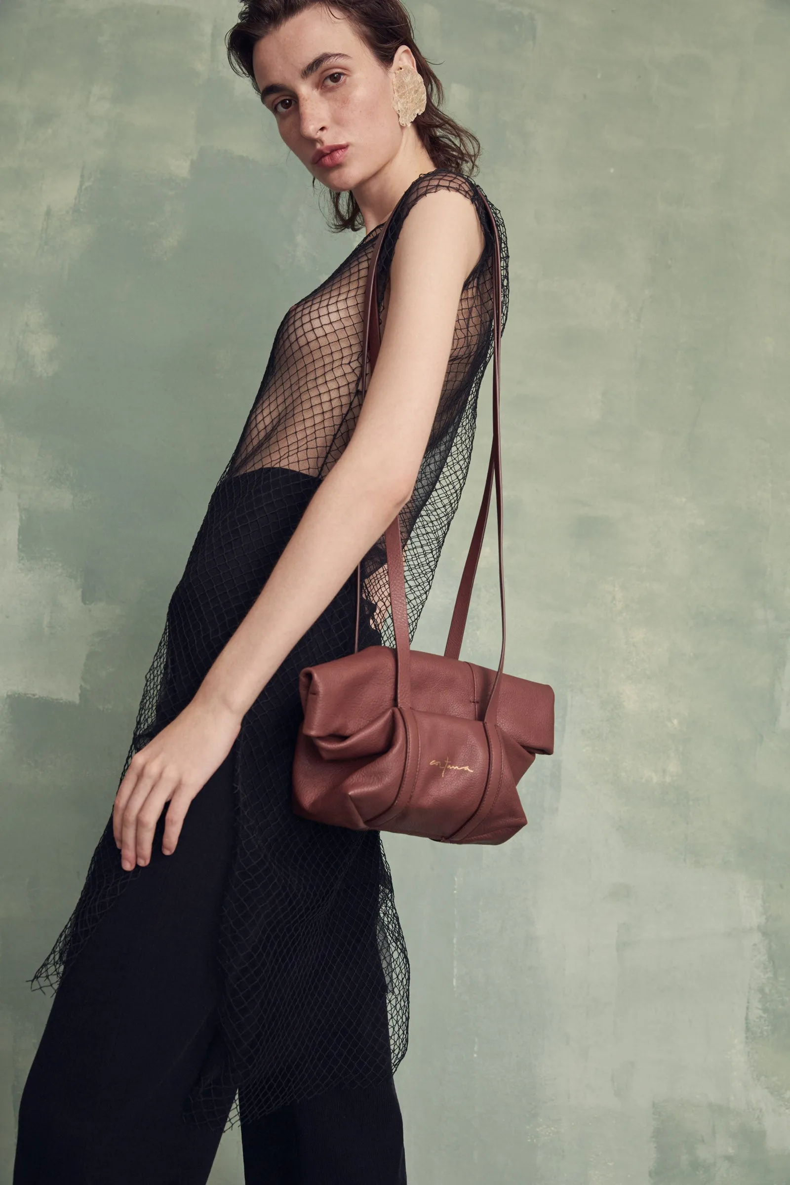 Mini Folded, bolso en cuero cuire sold by Cortana product image thumbnail 3