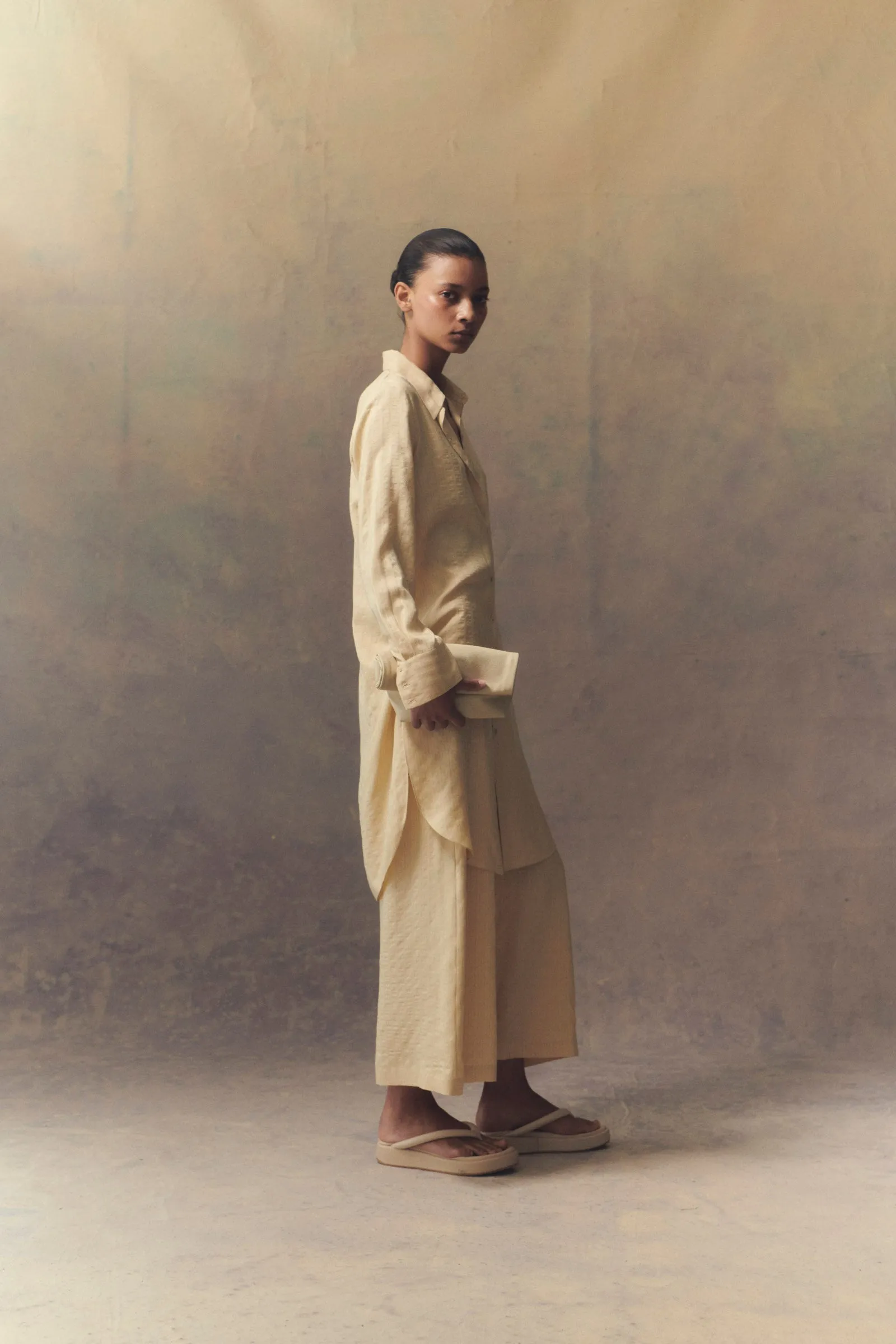 Frances, pantalon largo en seda vainilla sold by Cortana product image thumbnail 5