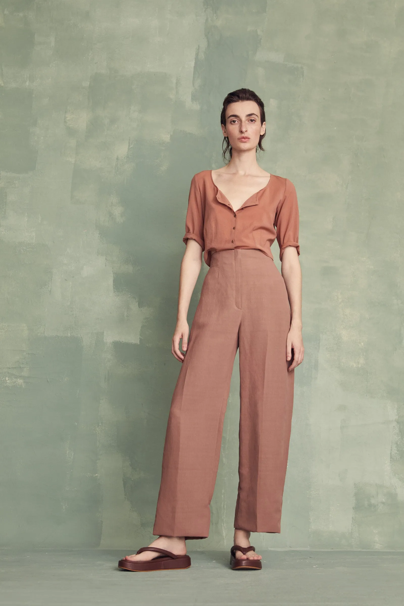 Cass, top corto henna sold by Cortana product image thumbnail 2