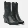 Dames Enkellaarsjes 53.596 Black sold by Lazmani