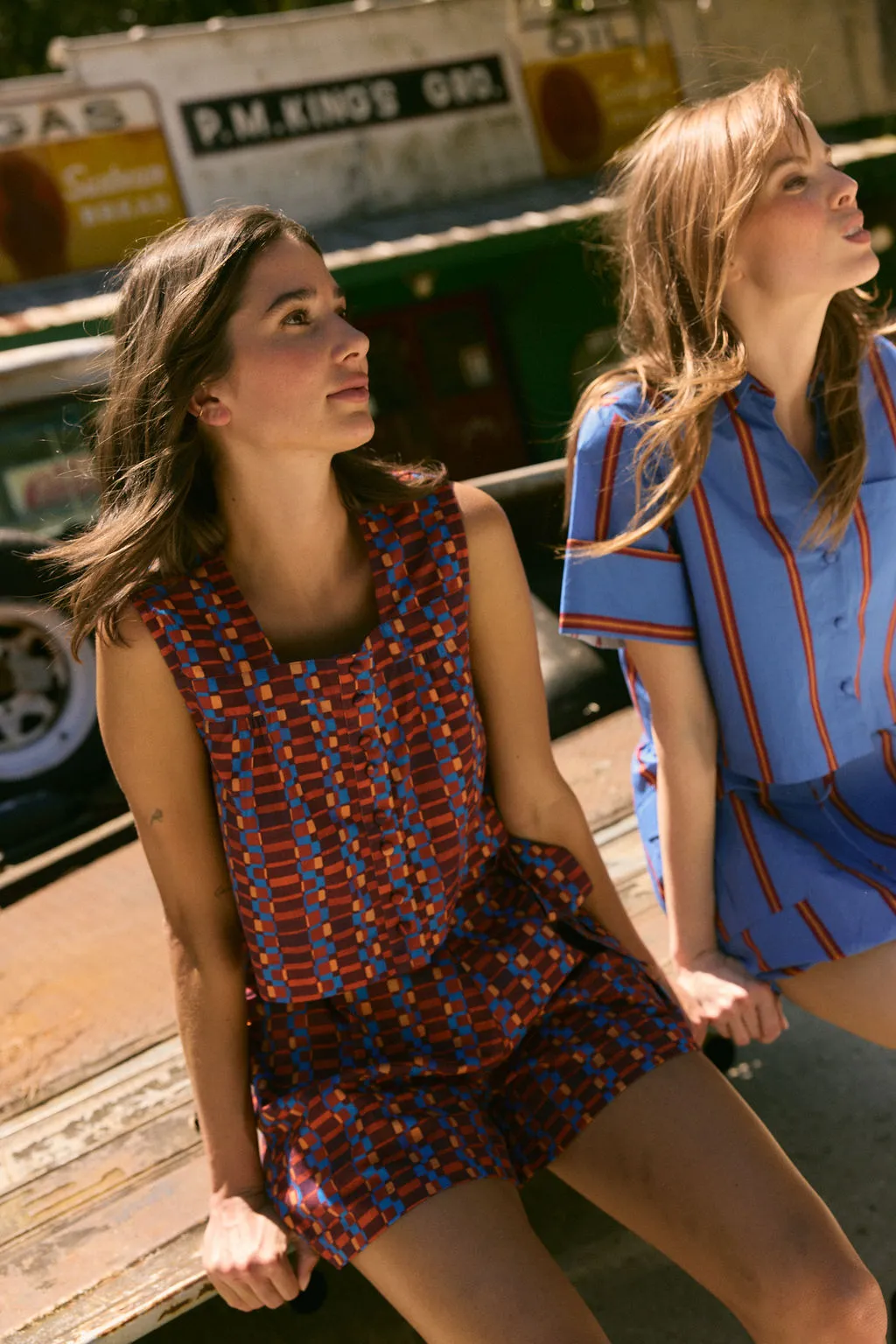 Uba Short, Tessera sold by Olivia by Livro product image thumbnail 3