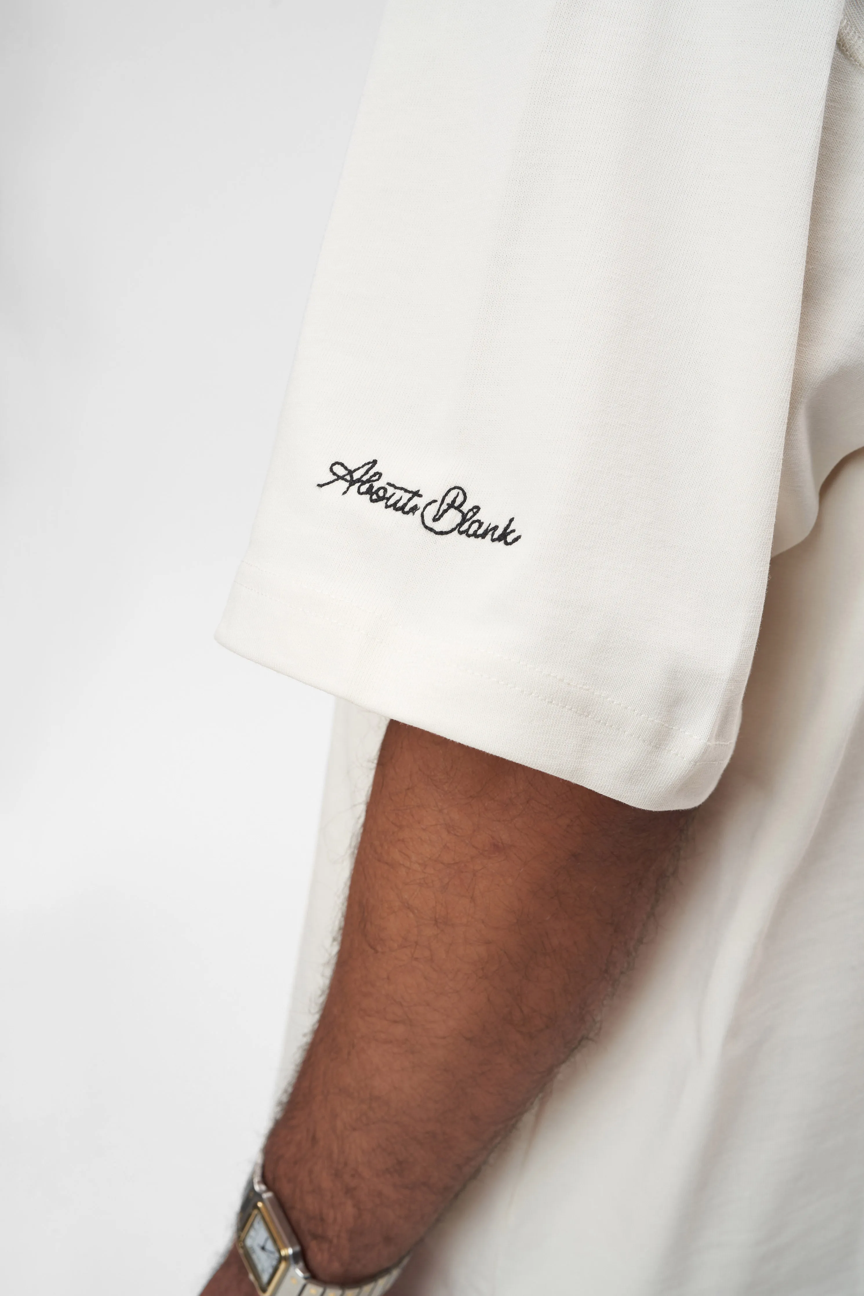 chainstitch t-shirt oat/black sold by about:blank product image thumbnail 3