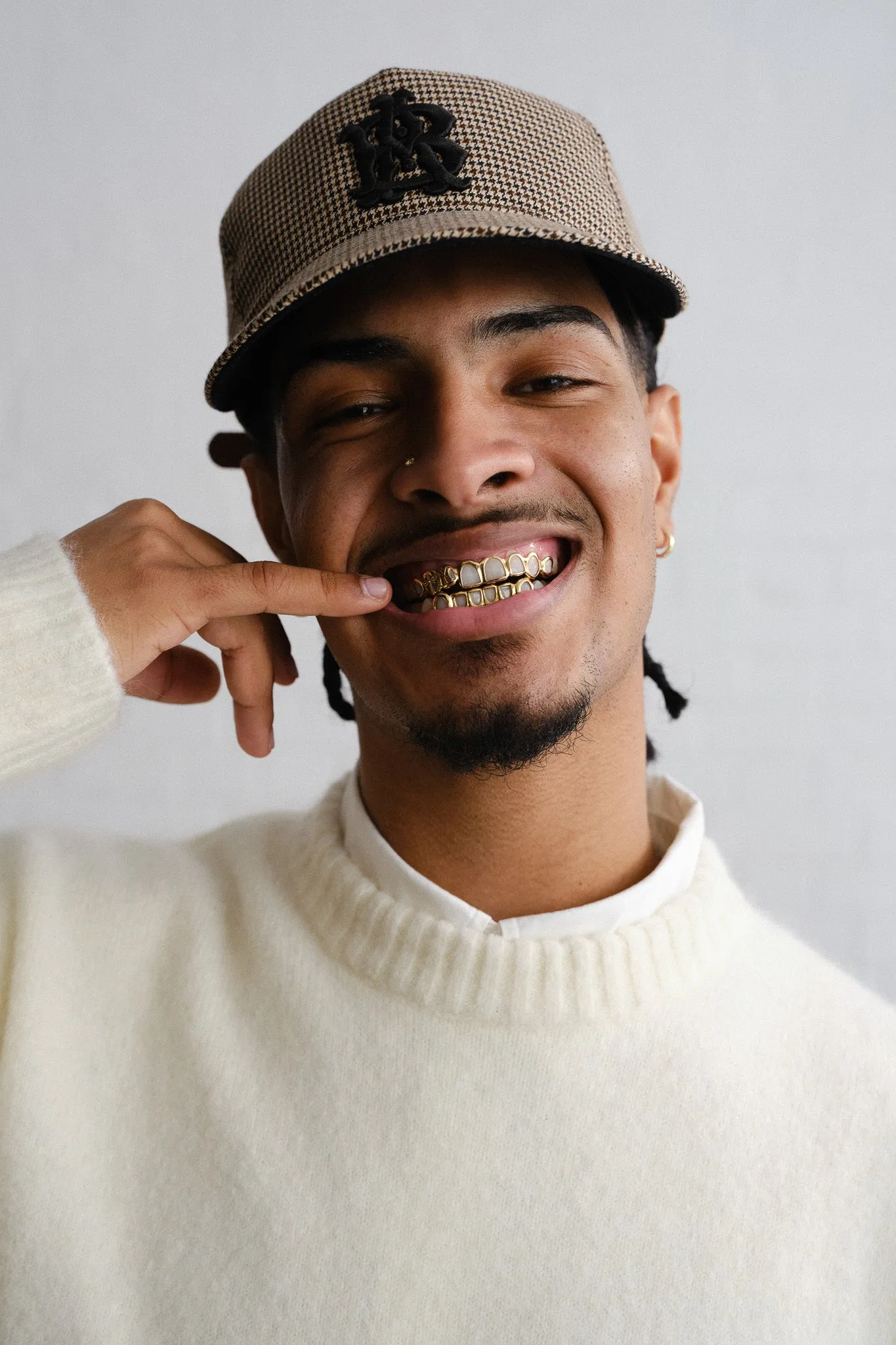 monogram wool cap puppytooth sold by about:blank product image thumbnail 2