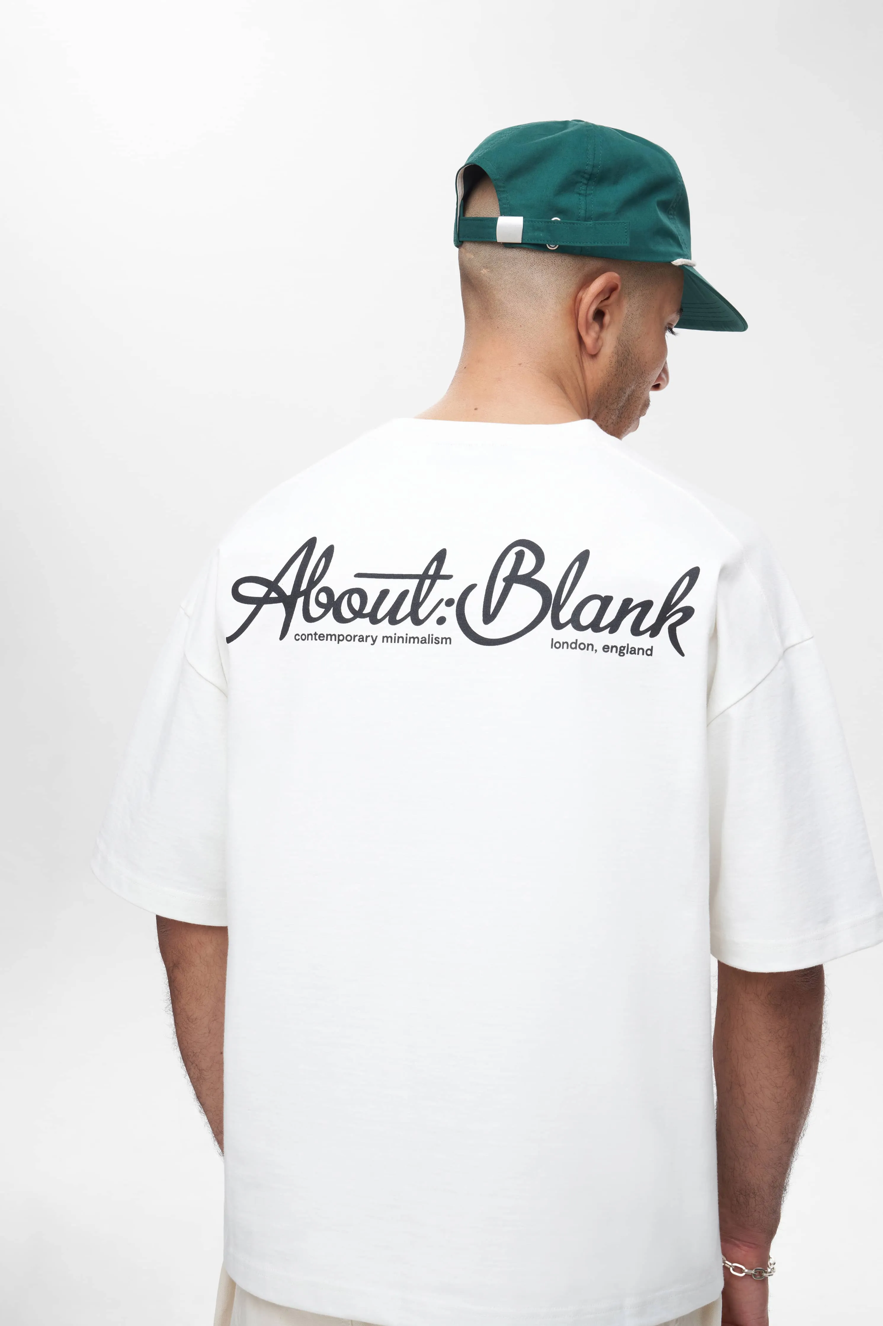 banner t-shirt oat/black sold by about:blank product image thumbnail 5