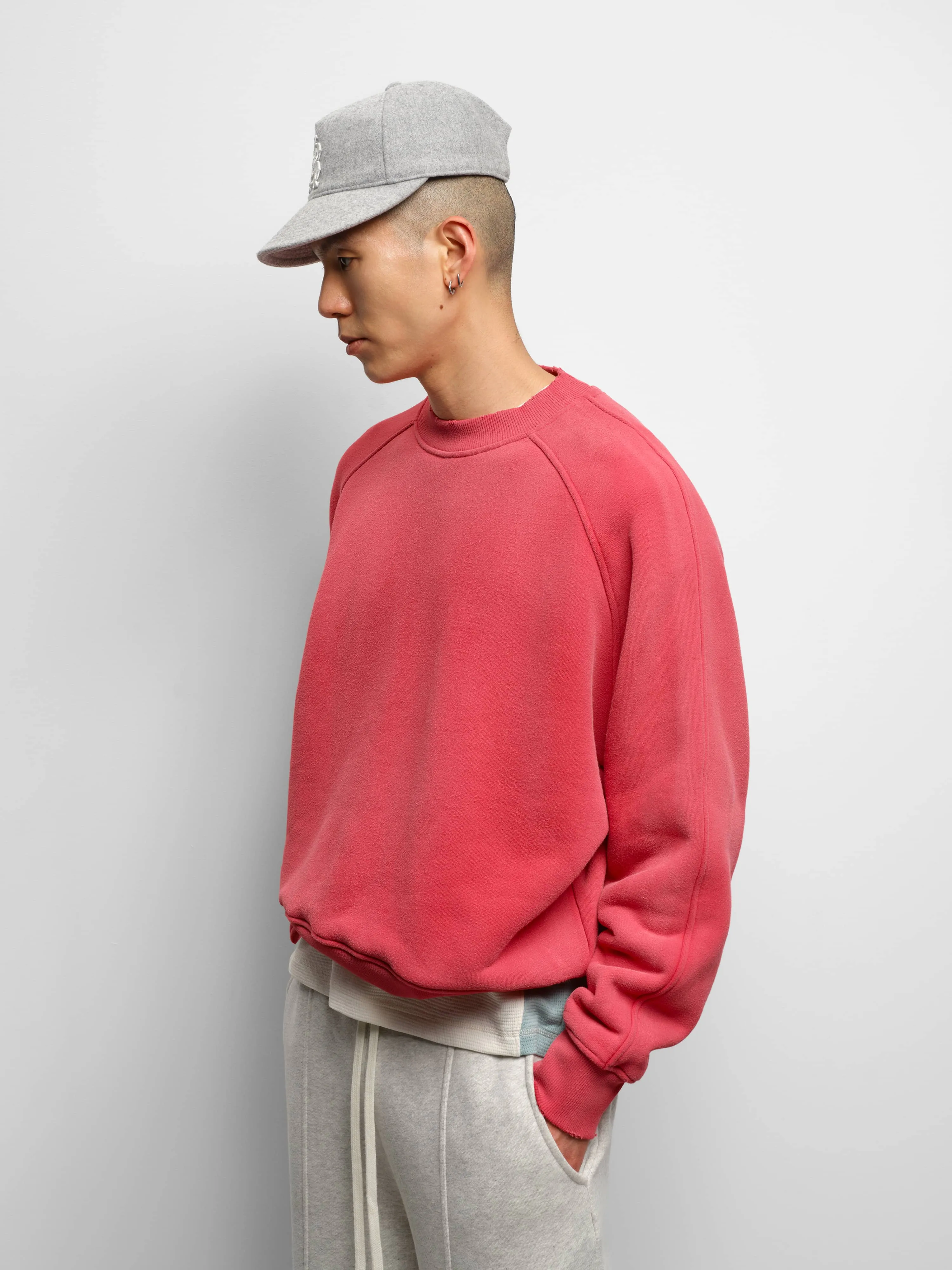 washed raglan sweat red sold by about:blank product image thumbnail 4