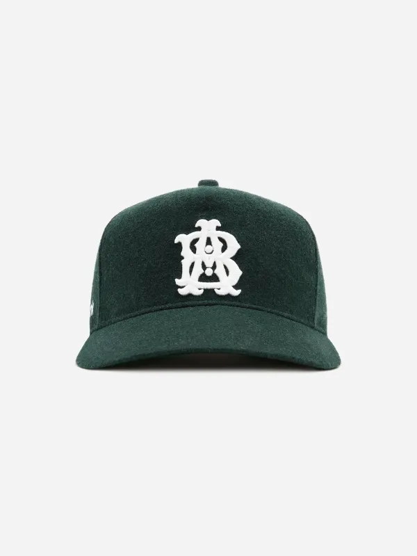 monogram cap wool epsom green/ecru made by about:blank