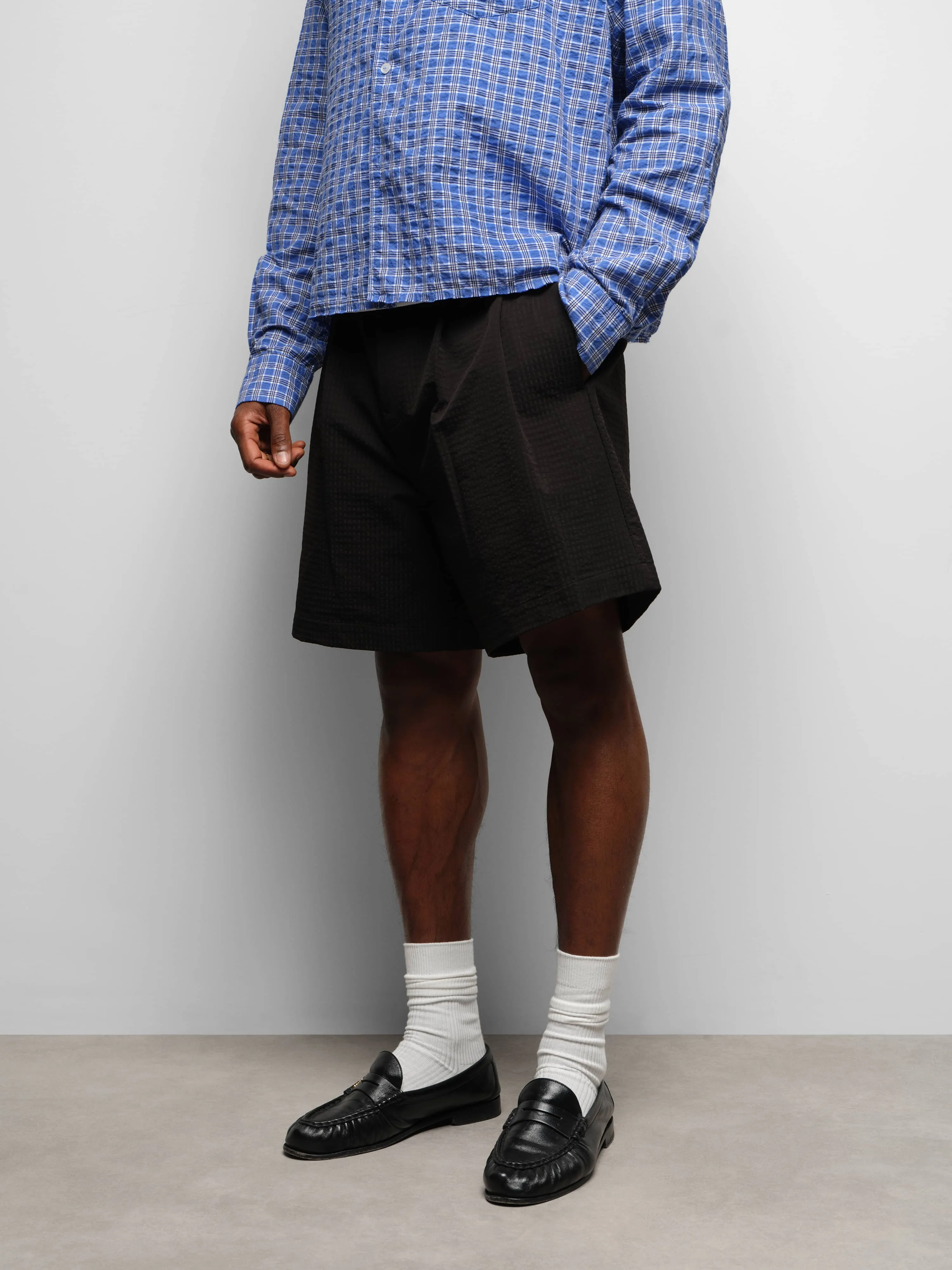 textured short black sold by about:blank product image thumbnail 4