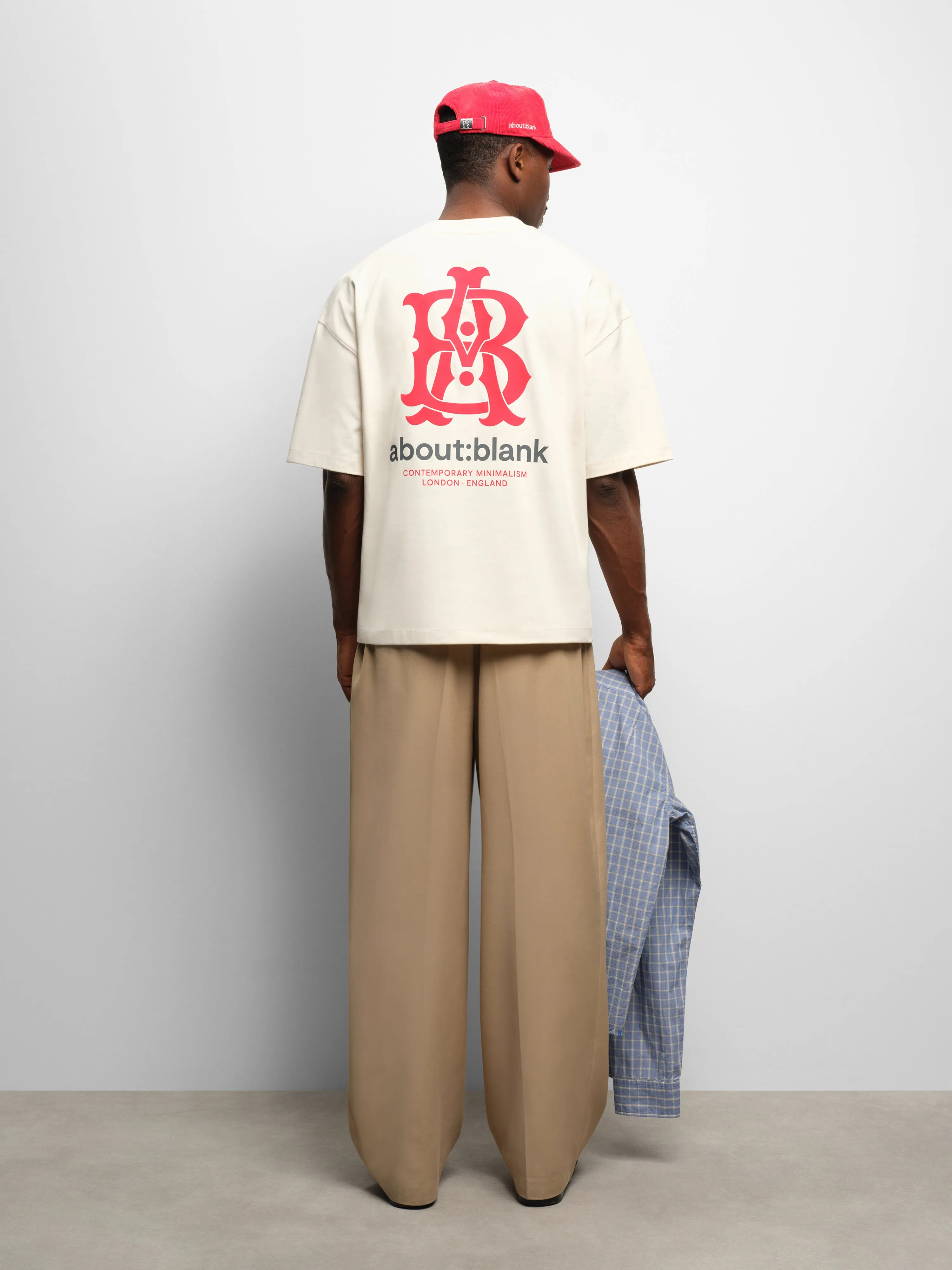 insignia t-shirt oat/red/black sold by about:blank product image thumbnail 3