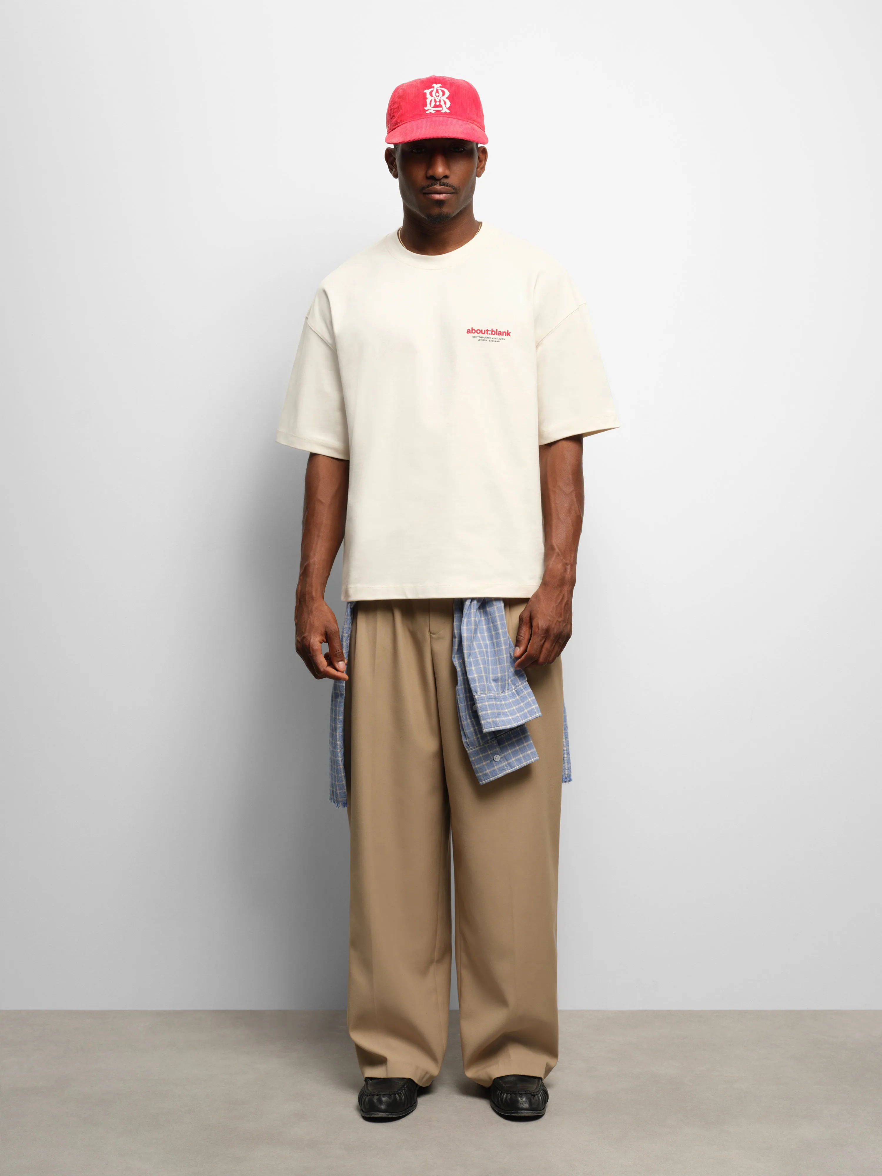 insignia t-shirt oat/red/black sold by about:blank product image thumbnail 2
