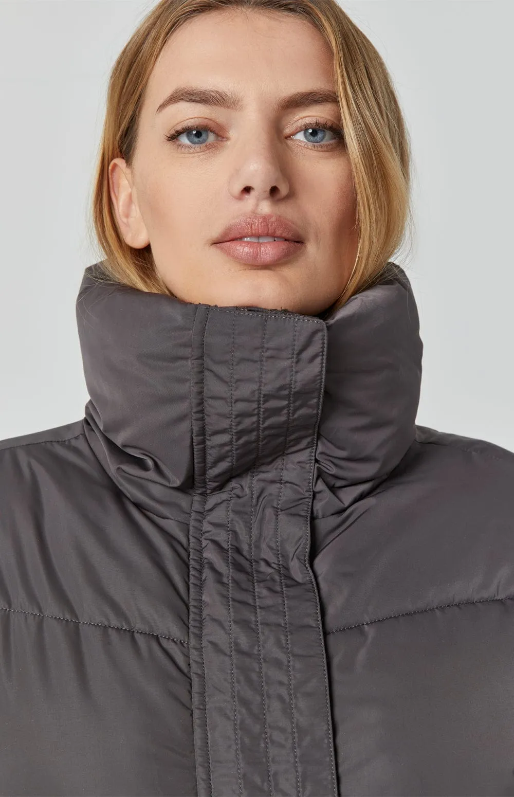 Peak Puffer II Jacket | Shale - Preloved sold by Alp N Rock product image thumbnail 3