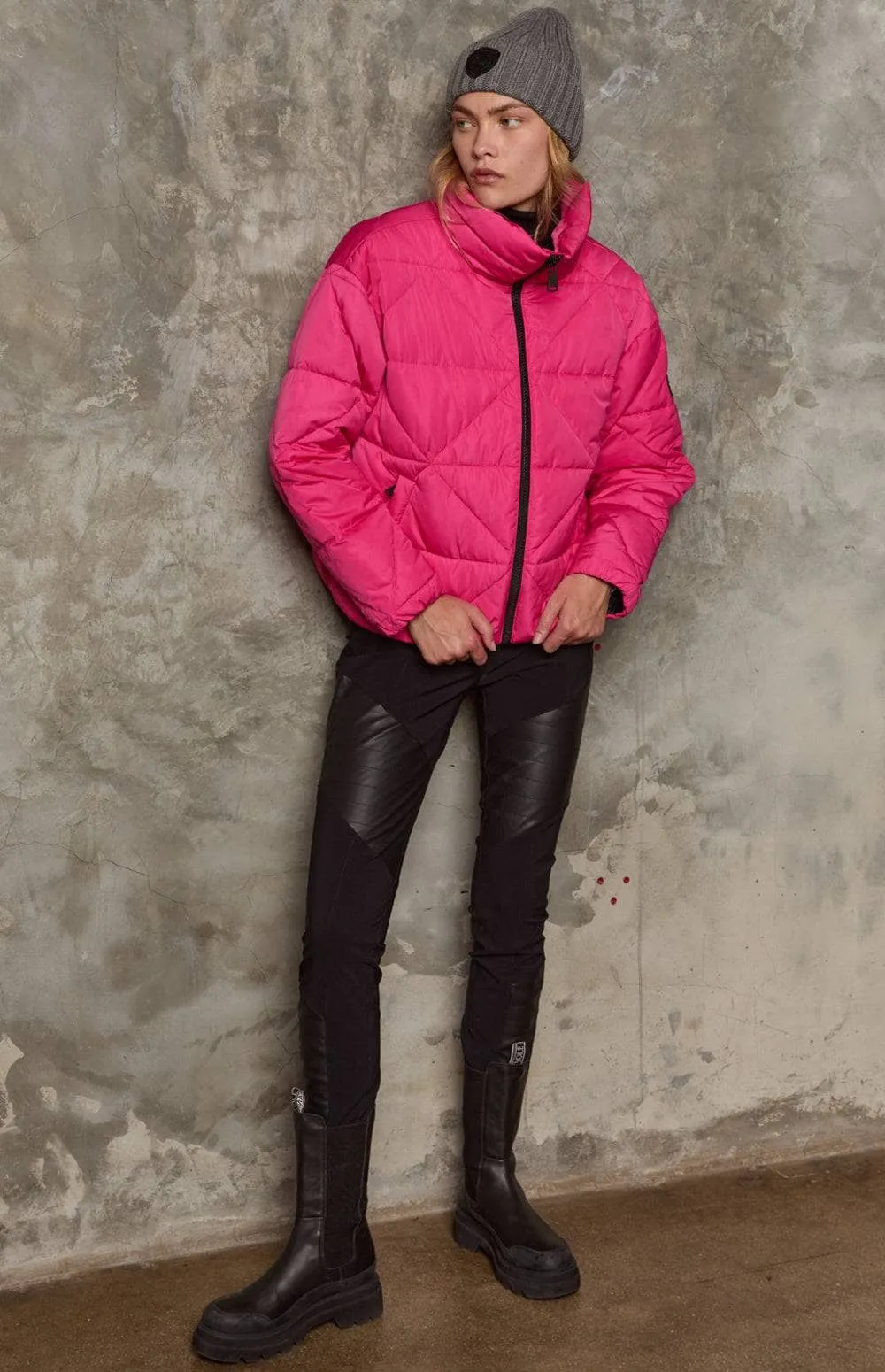 Alta Puffer Jacket | Pink - Preloved sold by Alp N Rock product image thumbnail 3