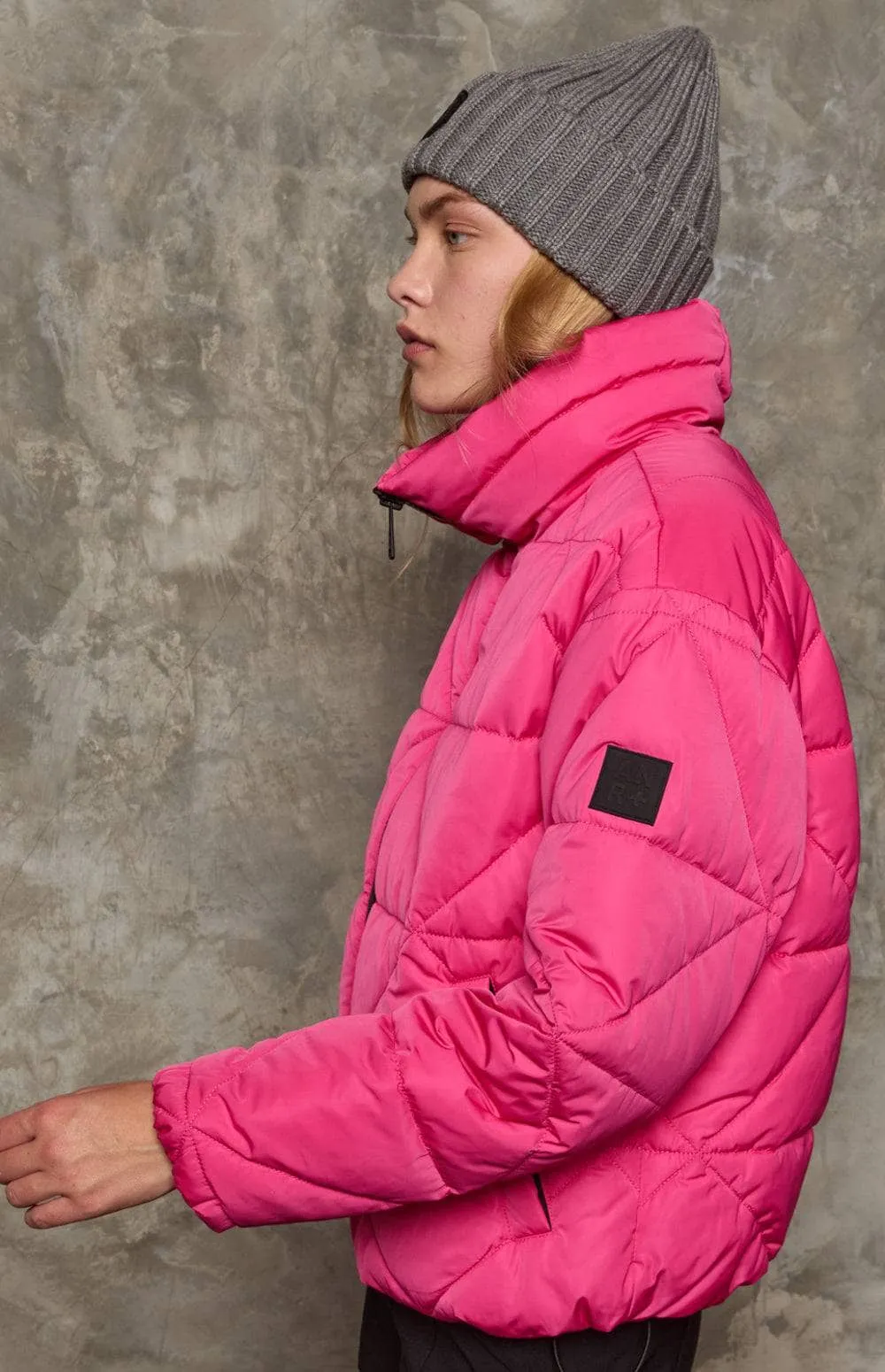 Alta Puffer Jacket | Pink - Preloved sold by Alp N Rock product image thumbnail 4