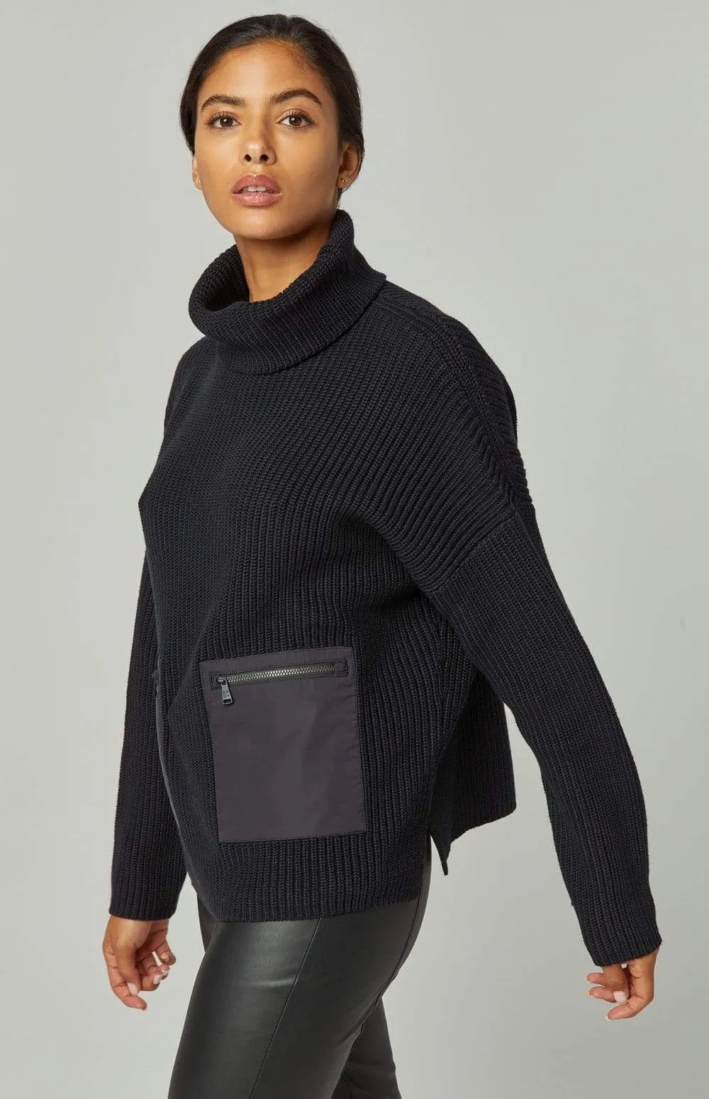 Anr Brooklyn Sweater - Preloved sold by Alp N Rock product image thumbnail 4