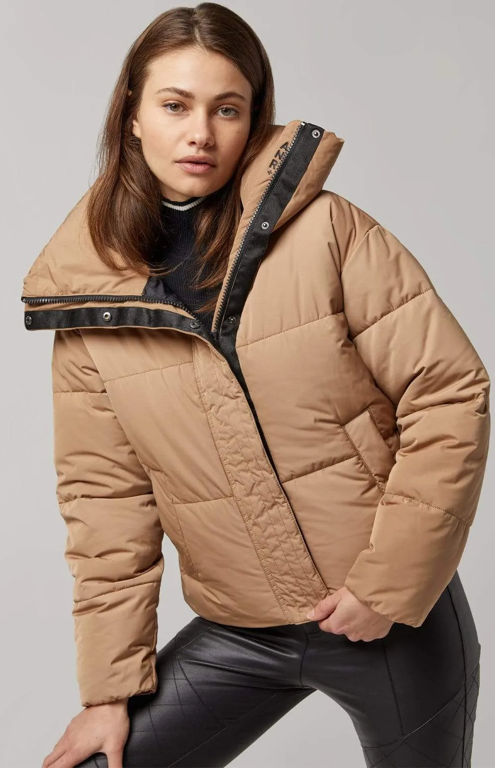 Anr Peak Puffer Jacket - Preloved sold by Alp N Rock product image thumbnail 4