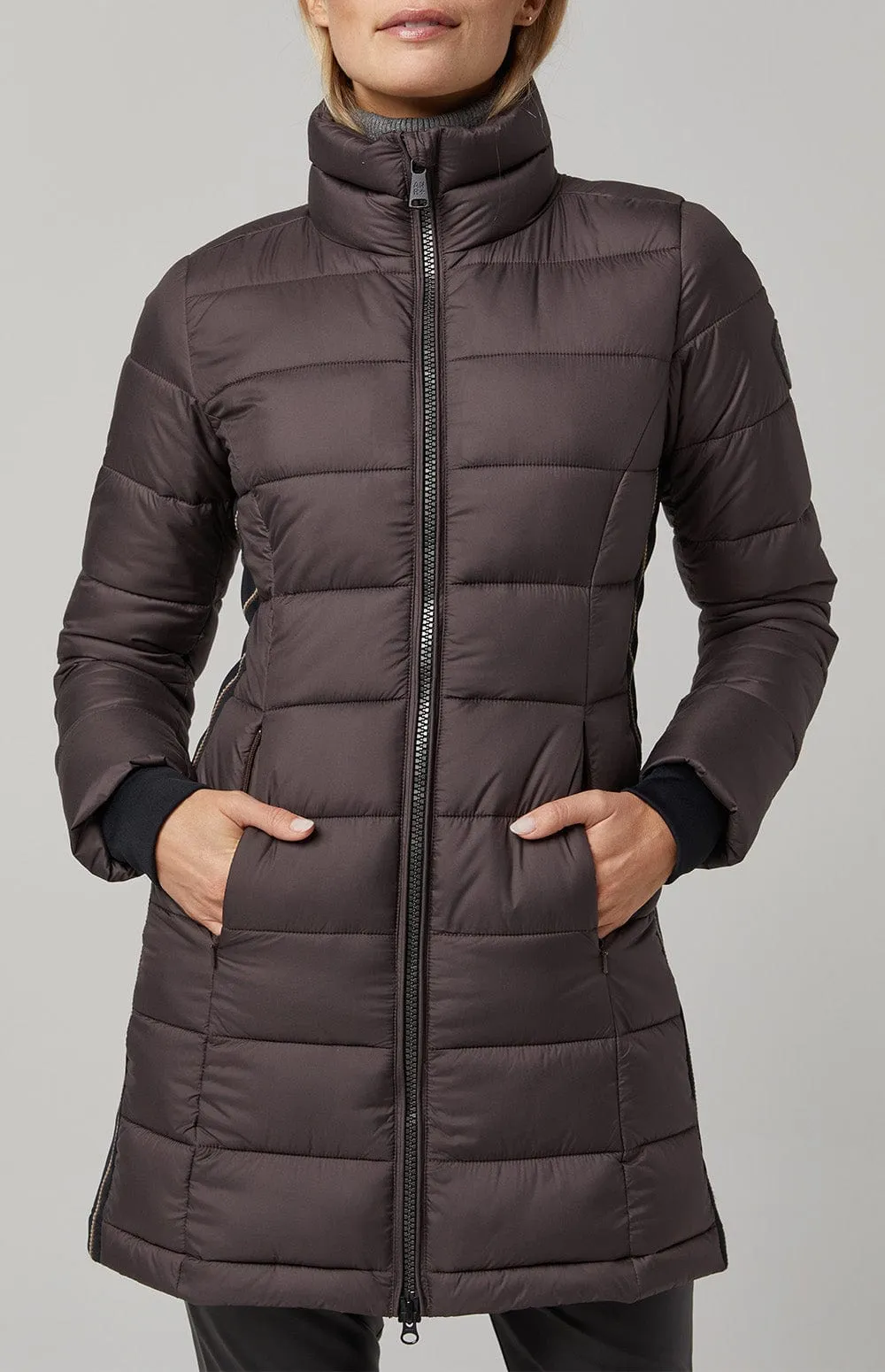 Dua Puffer Coat - Preloved sold by Alp N Rock product image thumbnail 5