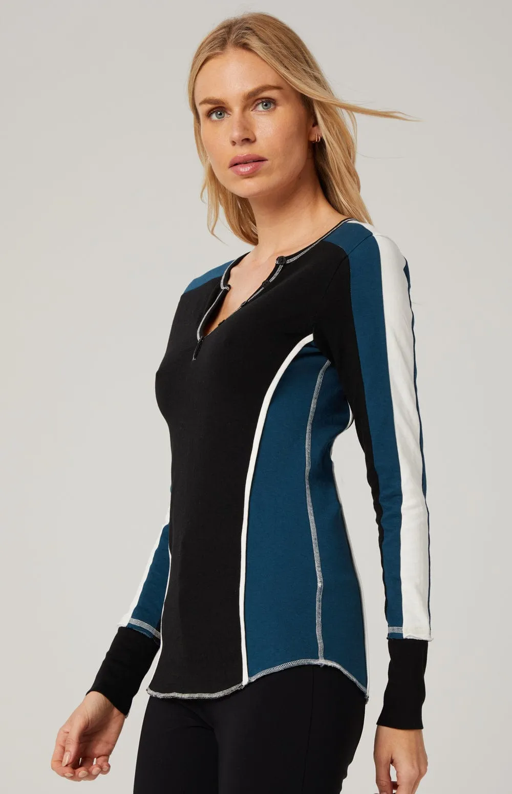 Zara Henley | Black - Preloved sold by Alp N Rock