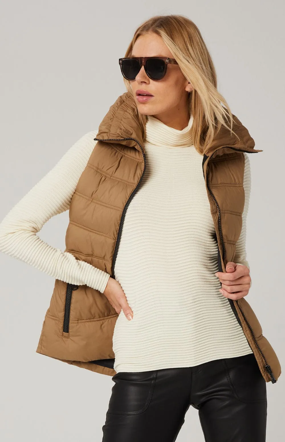 Arosa Puffer Vest | Dark Khaki - Preloved sold by Alp N Rock product image thumbnail 3