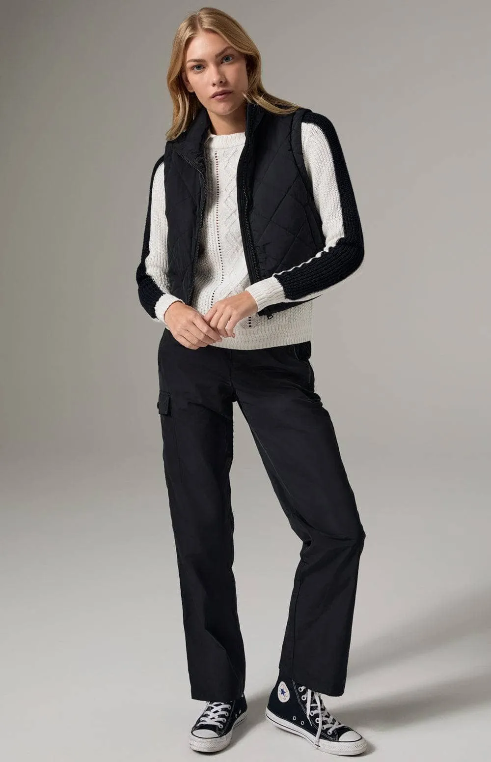 Lucerne Vest | Black sold by Alp N Rock product image thumbnail 2