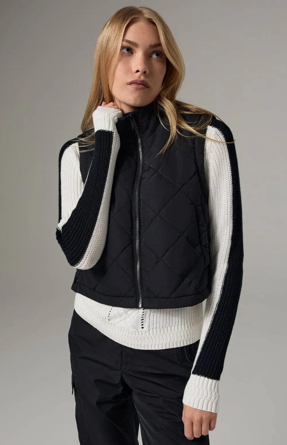 Lucerne Vest | Black sold by Alp N Rock