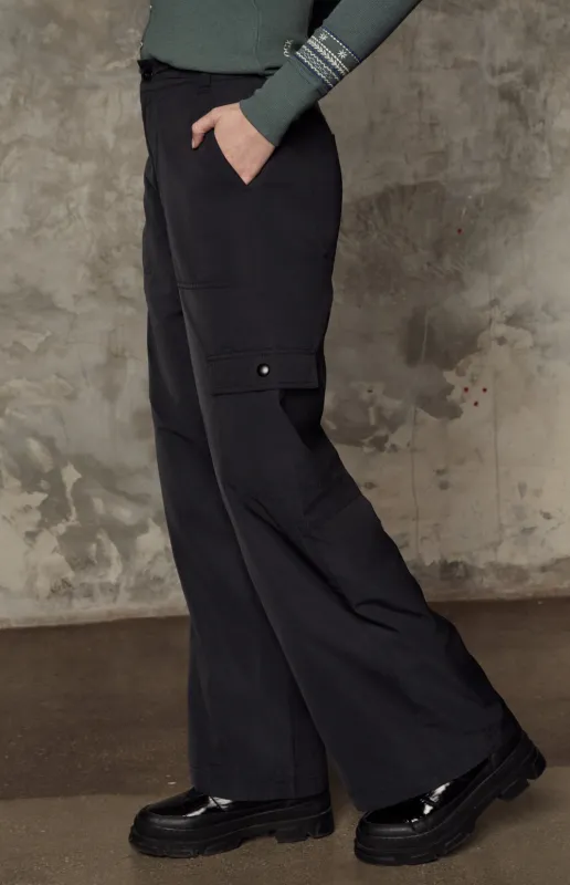 Chalet Insulated Cargo Pant | Black sold by Alp N Rock