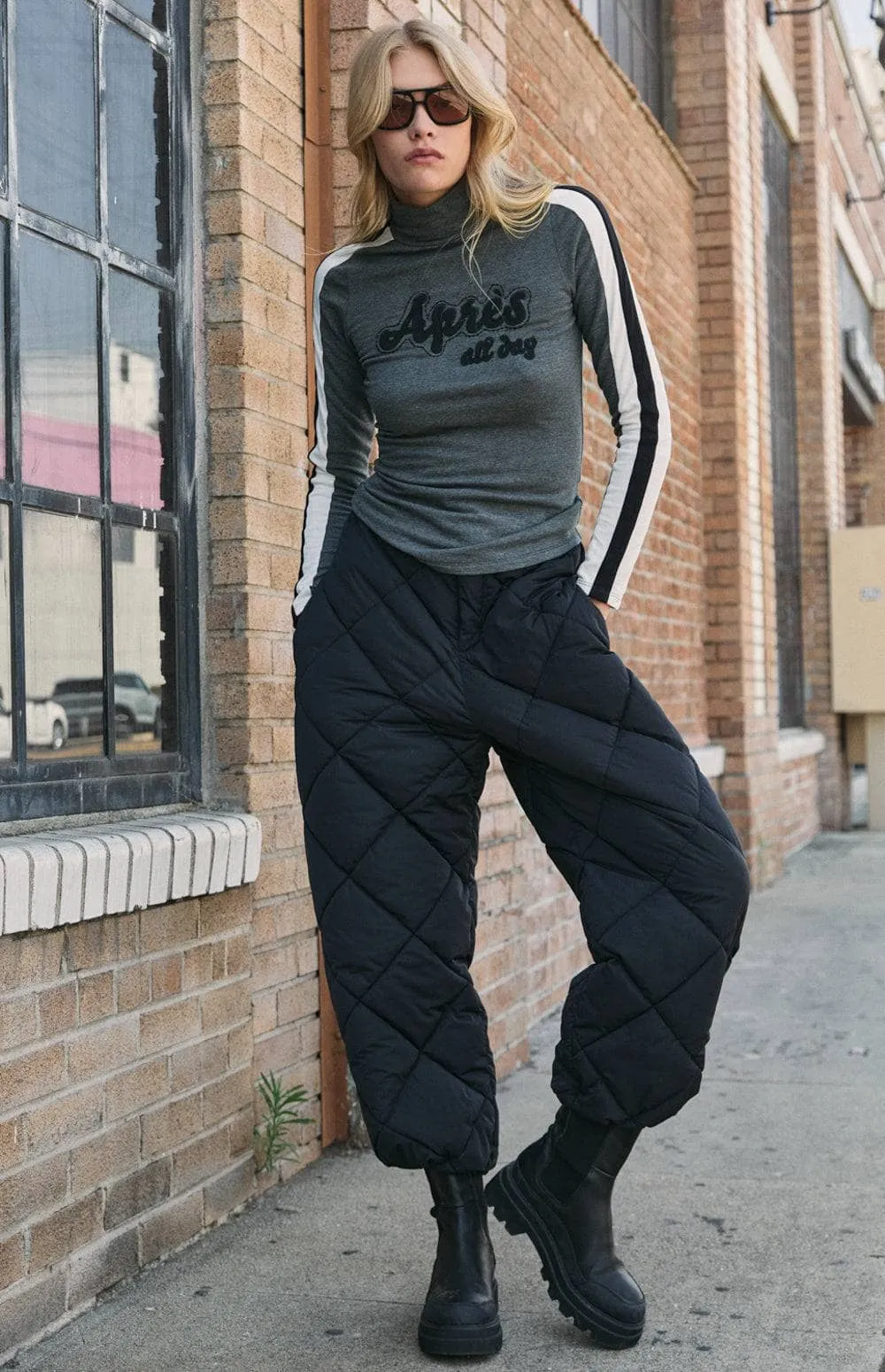 Apres All Day Mock Neck | Heather Grey sold by Alp N Rock product image thumbnail 2