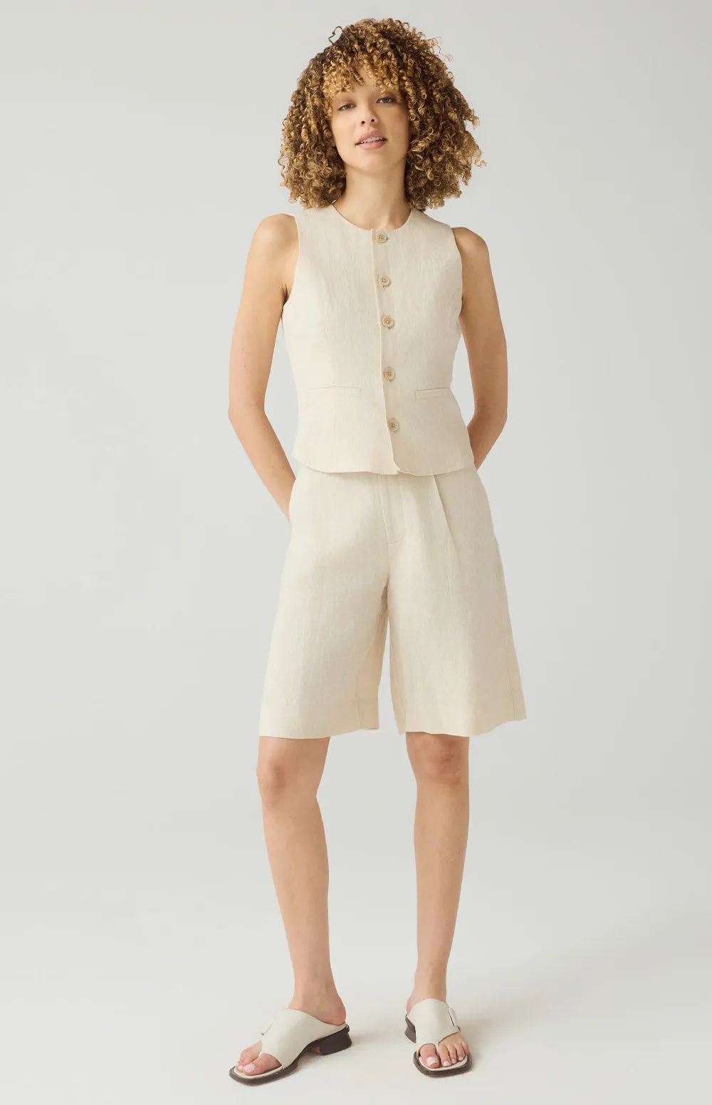 Edith Linen Vest | Pumice sold by Alp N Rock product image thumbnail 2