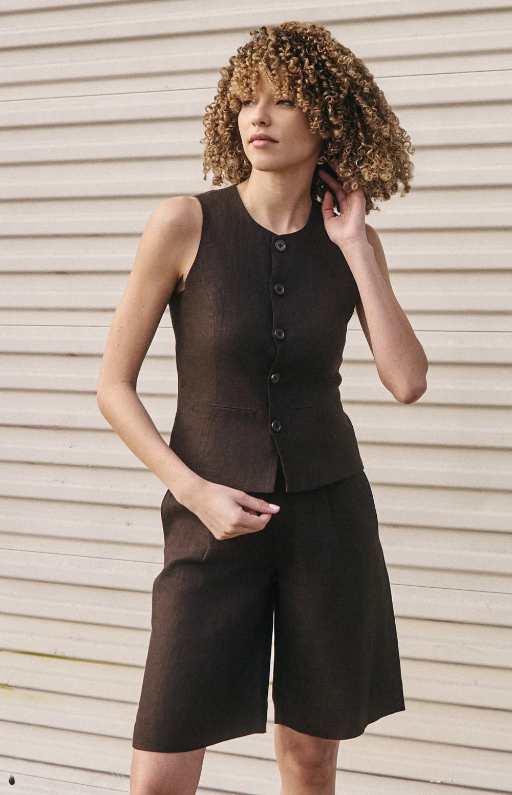 Edith Linen Vest | Coffee sold by Alp N Rock product image thumbnail 2