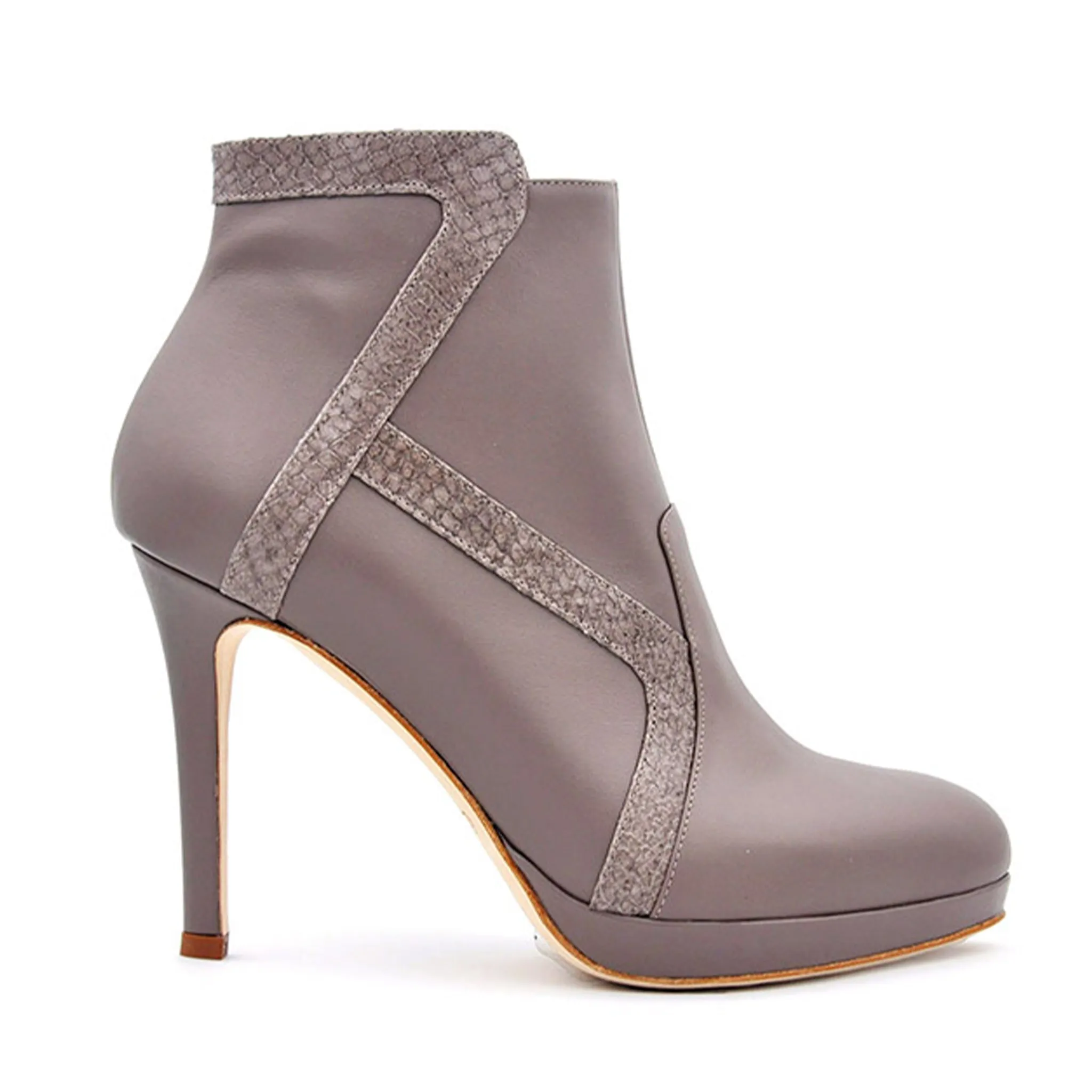 Deia Bootie sold by Elizée
