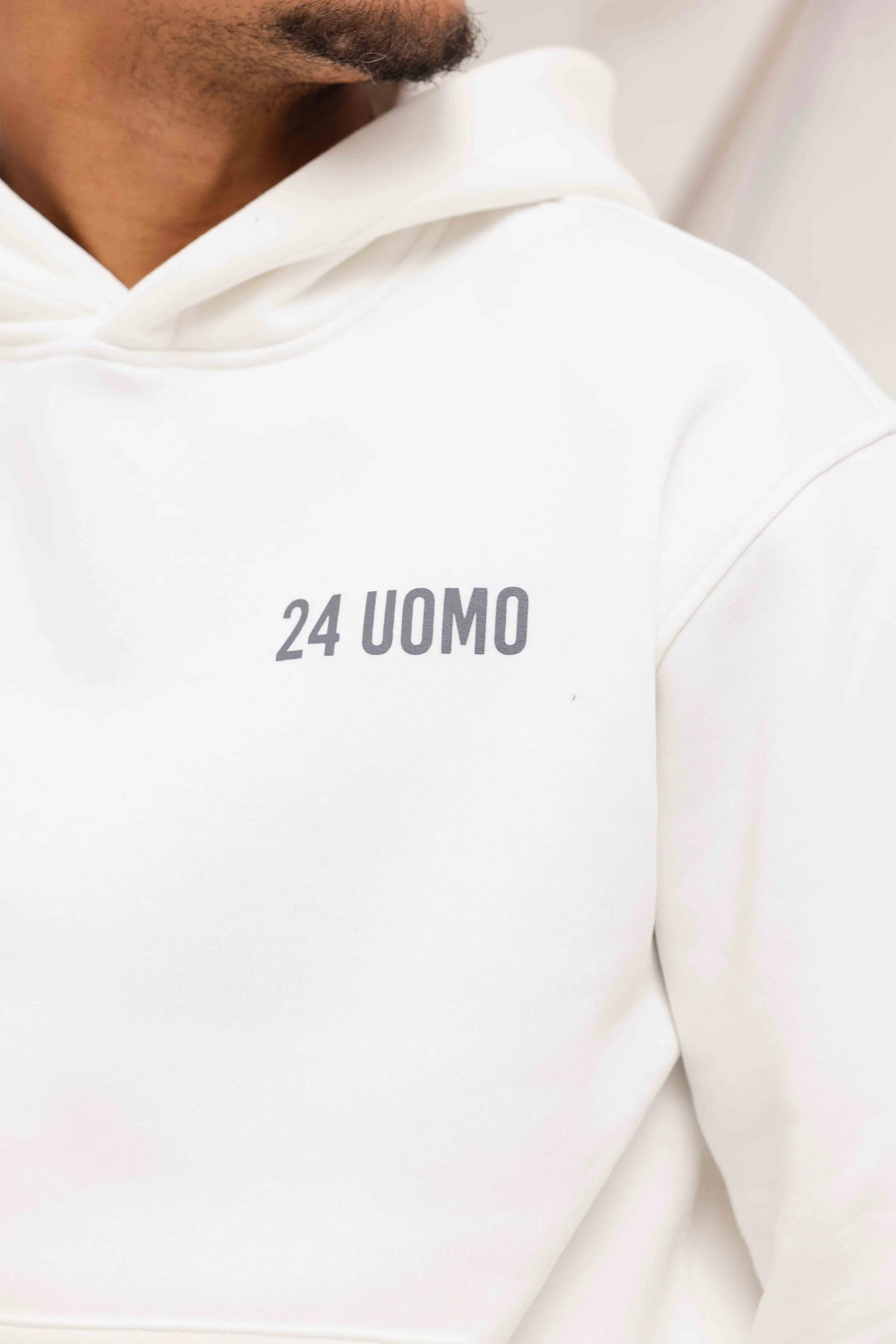 Statue Hoodie Off-White sold by 24 Uomo product image thumbnail 4