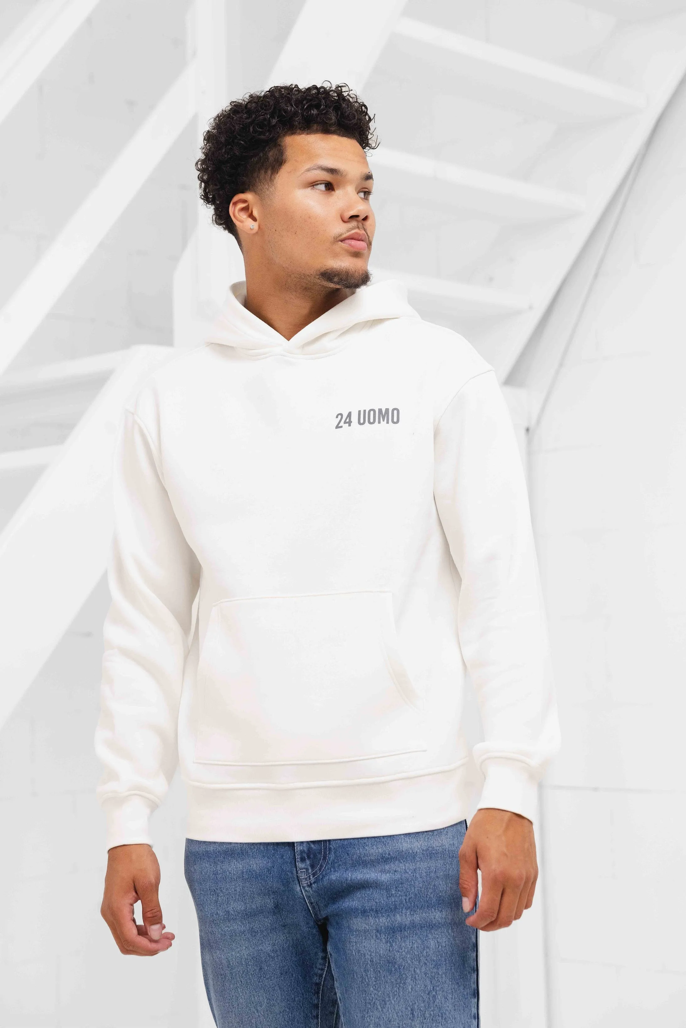 Statue Hoodie Off-White sold by 24 Uomo product image thumbnail 2