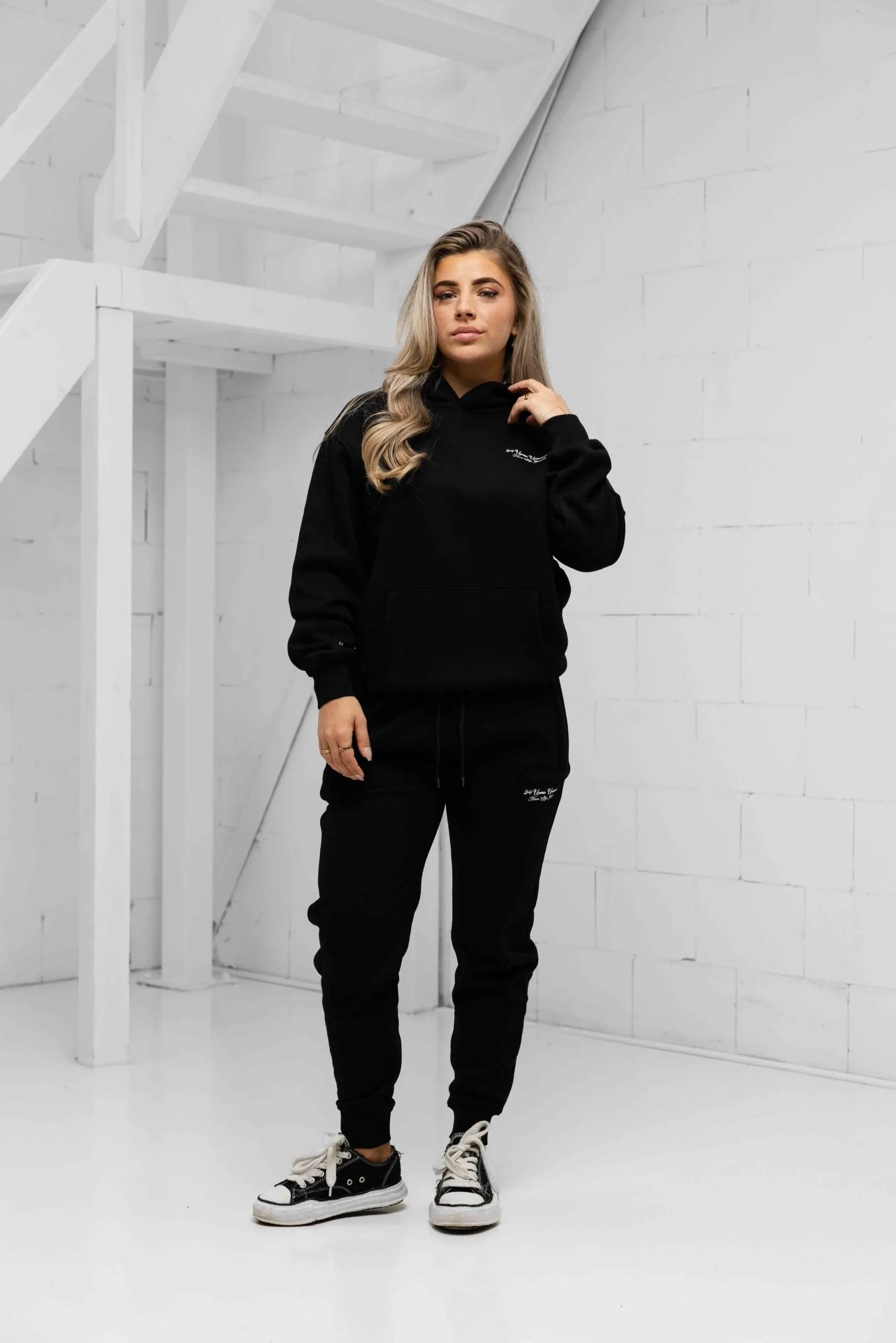 Universale 2.0 Trainingspak Zwart Dames sold by 24 Uomo product image thumbnail 2