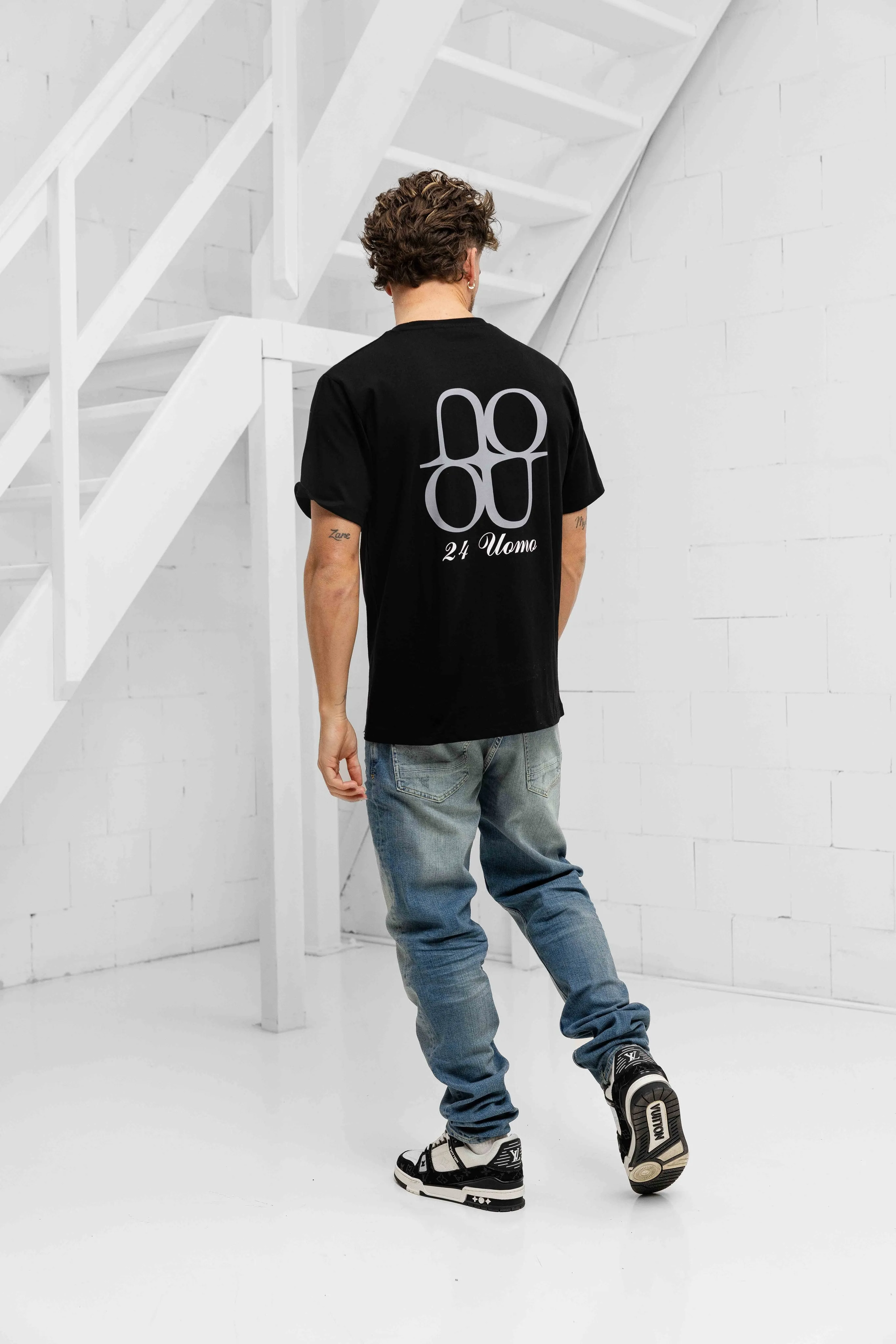 Symbol T-shirt Heren Zwart sold by 24 Uomo product image thumbnail 4