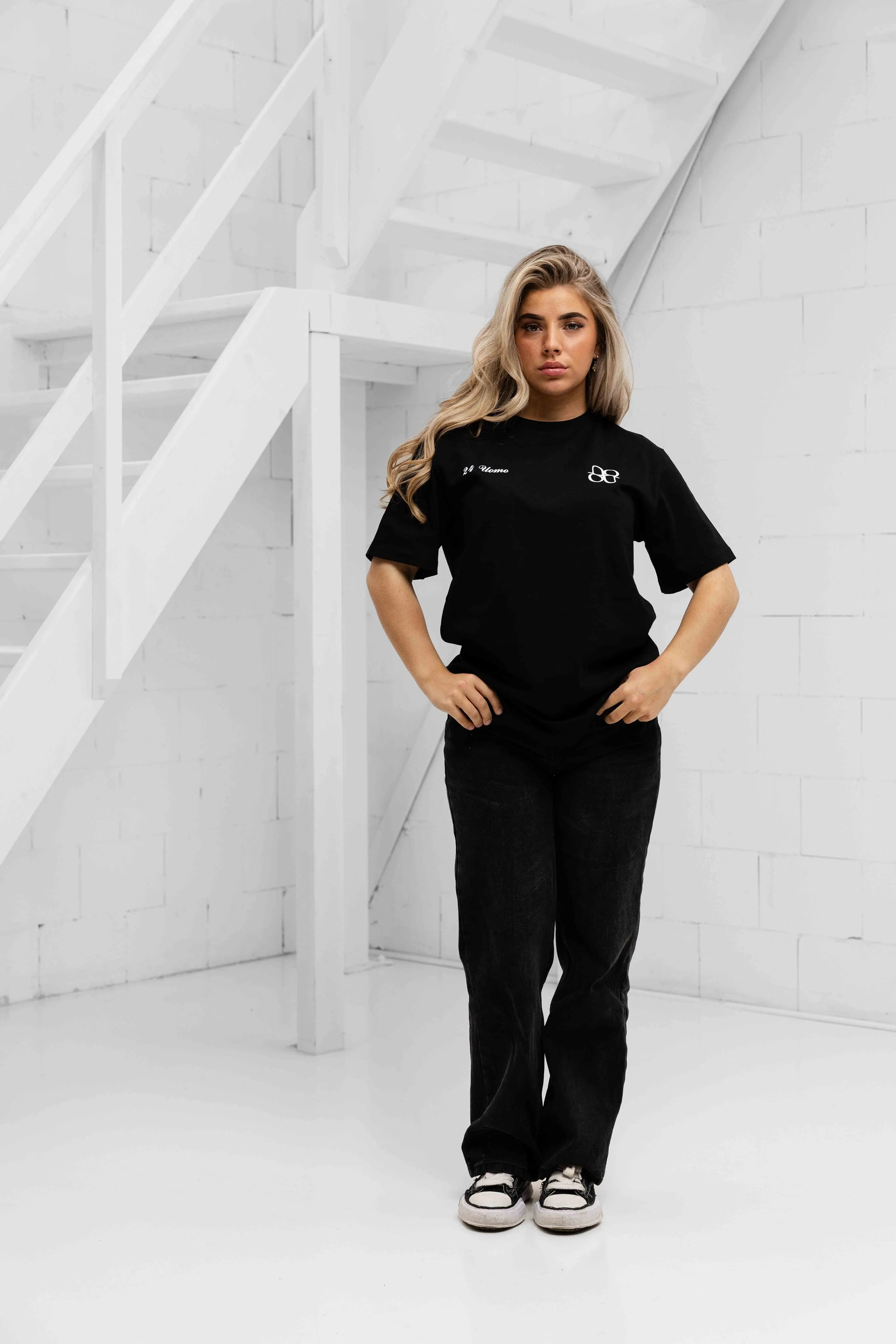 Symbol T-shirt Dames Zwart sold by 24 Uomo product image thumbnail 3