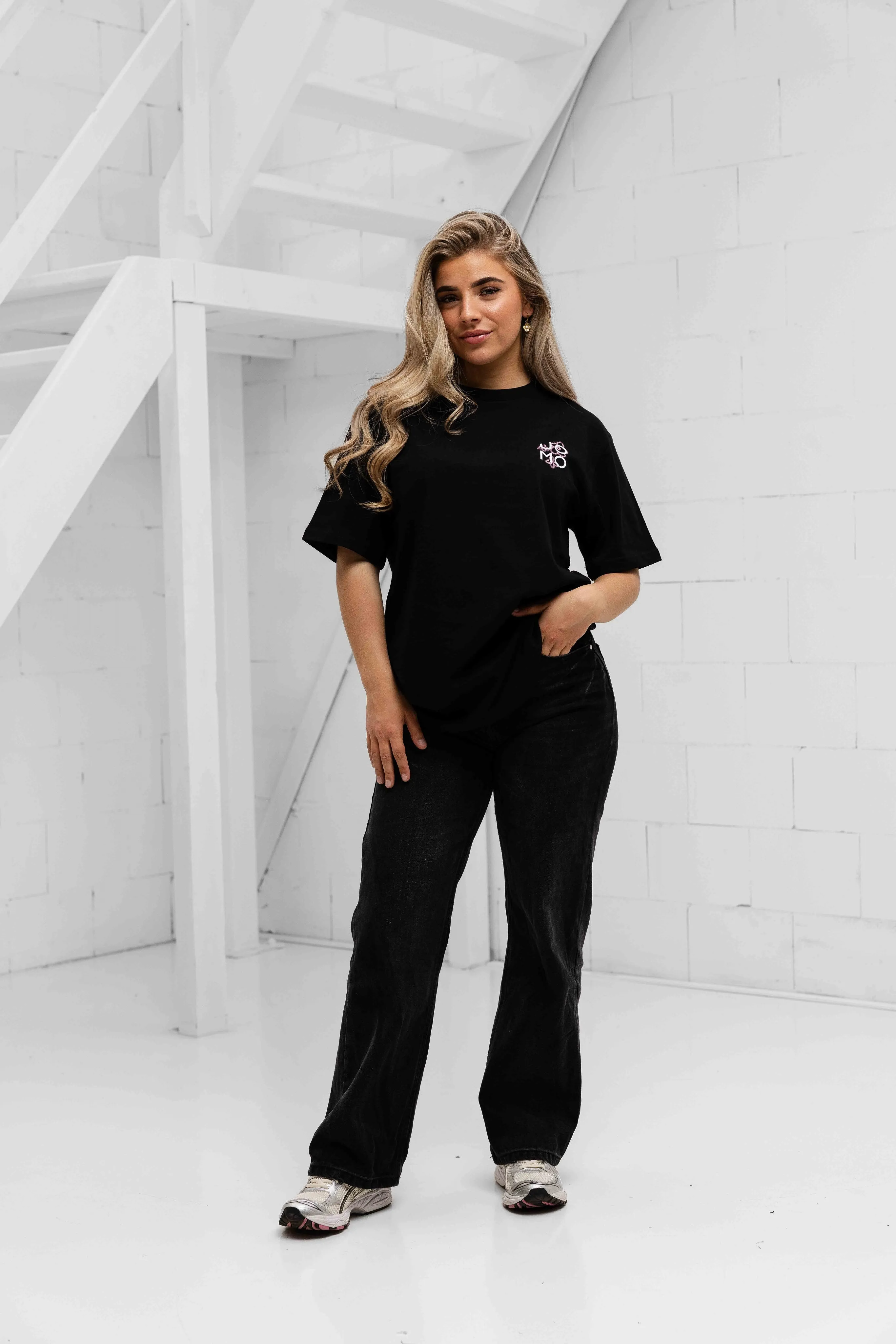 Flora 2.0 T-shirt Dames Zwart sold by 24 Uomo product image thumbnail 4