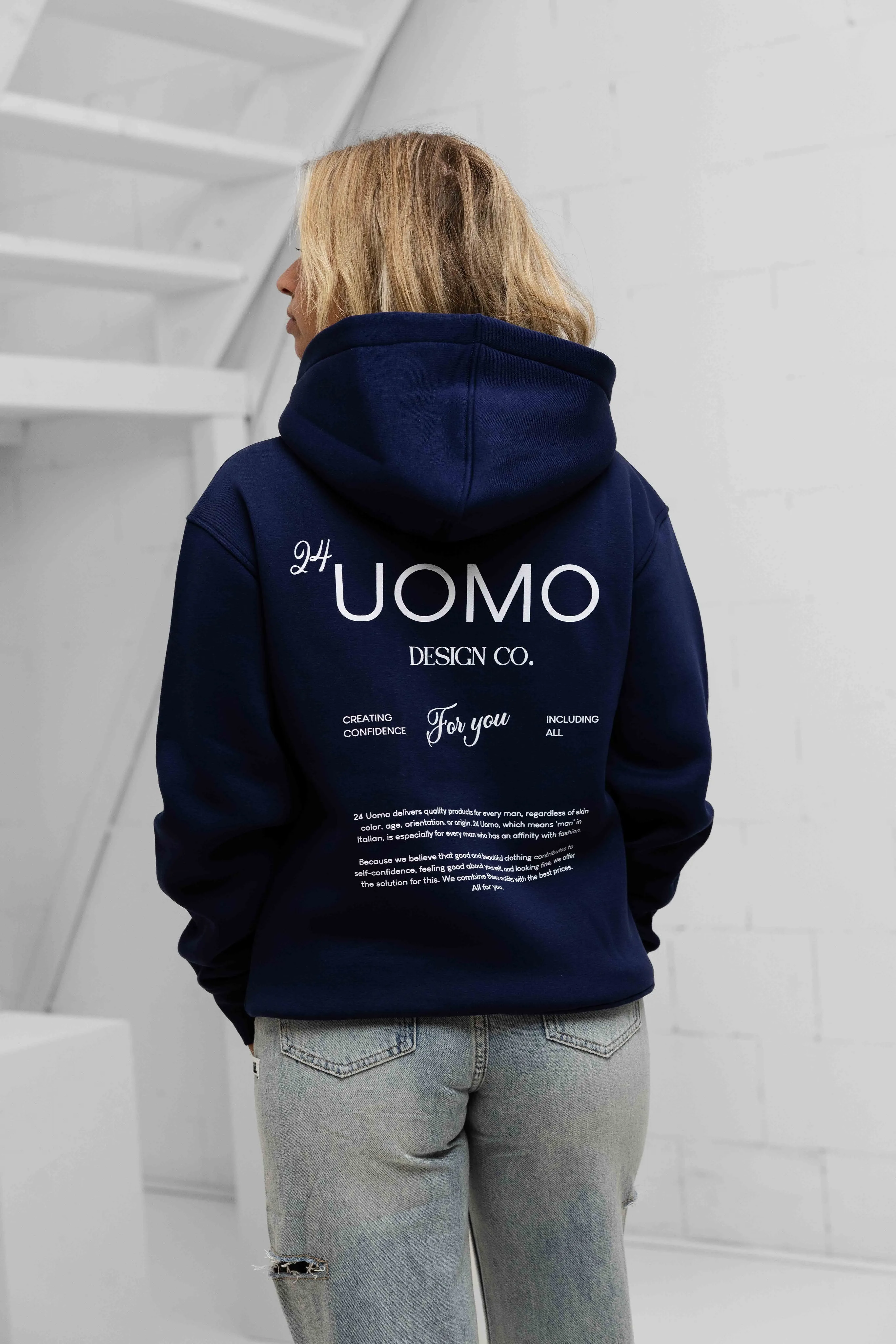 Club 2.0 Hoodie Dames Navy sold by 24 Uomo