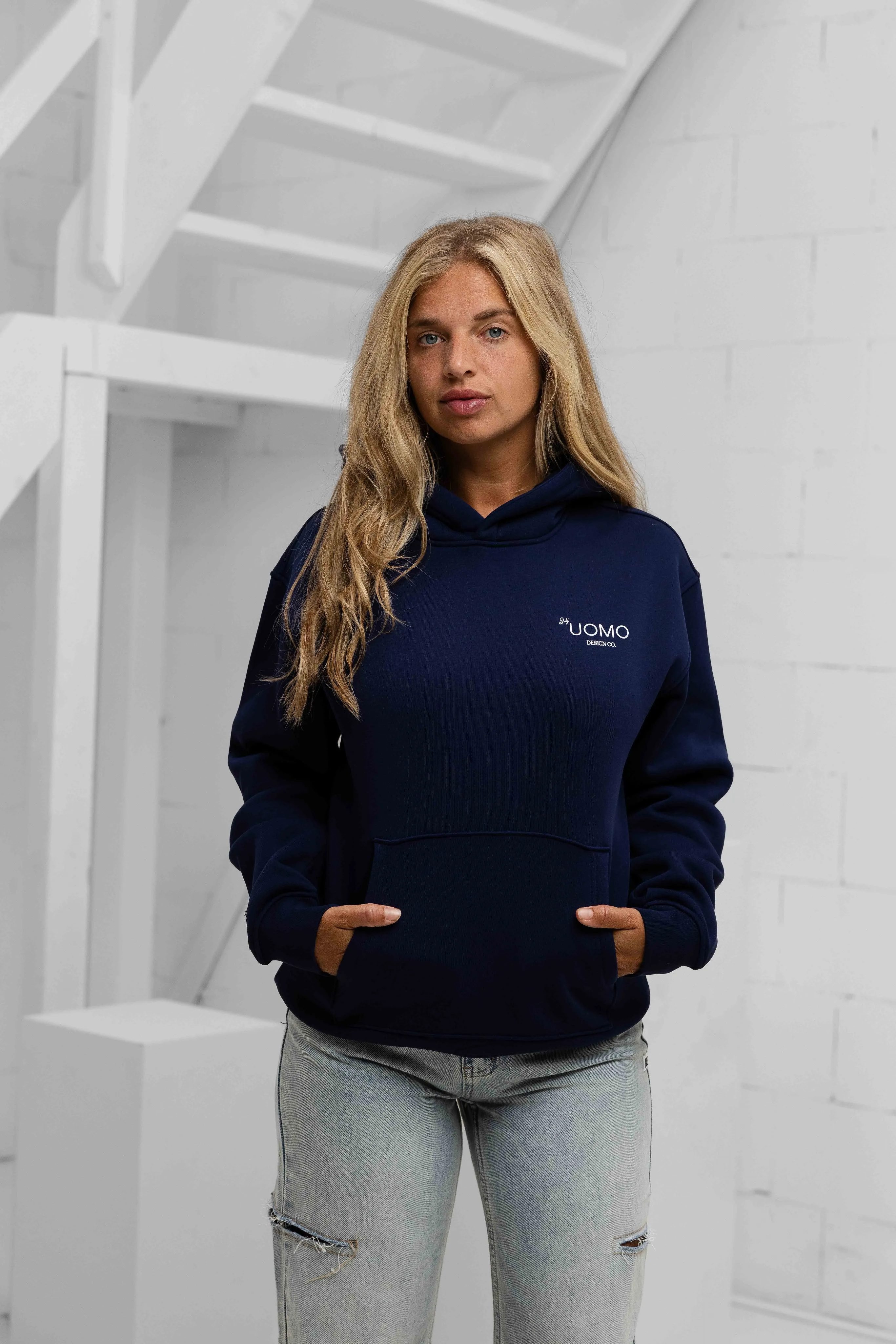 Club 2.0 Hoodie Dames Navy sold by 24 Uomo product image thumbnail 2