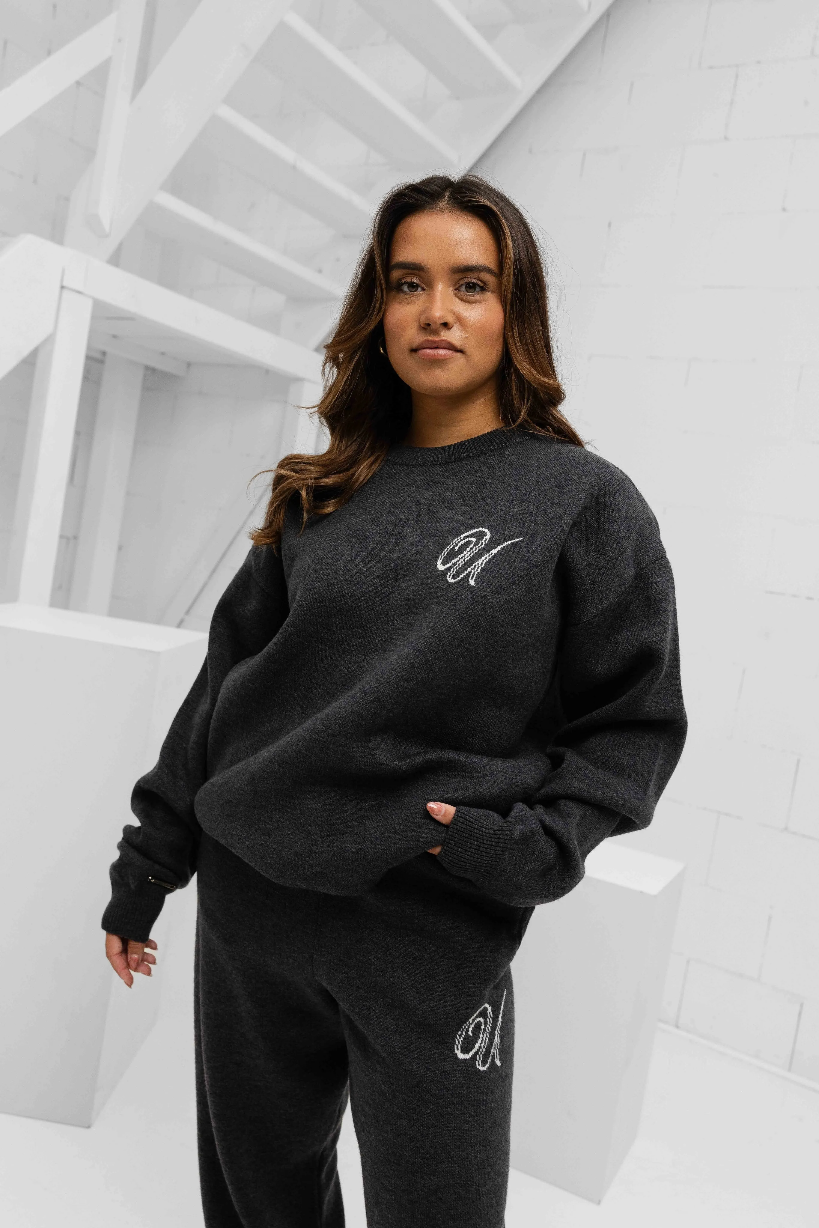 Knitted Trainingspak Dames Dark Grey sold by 24 Uomo product image thumbnail 3