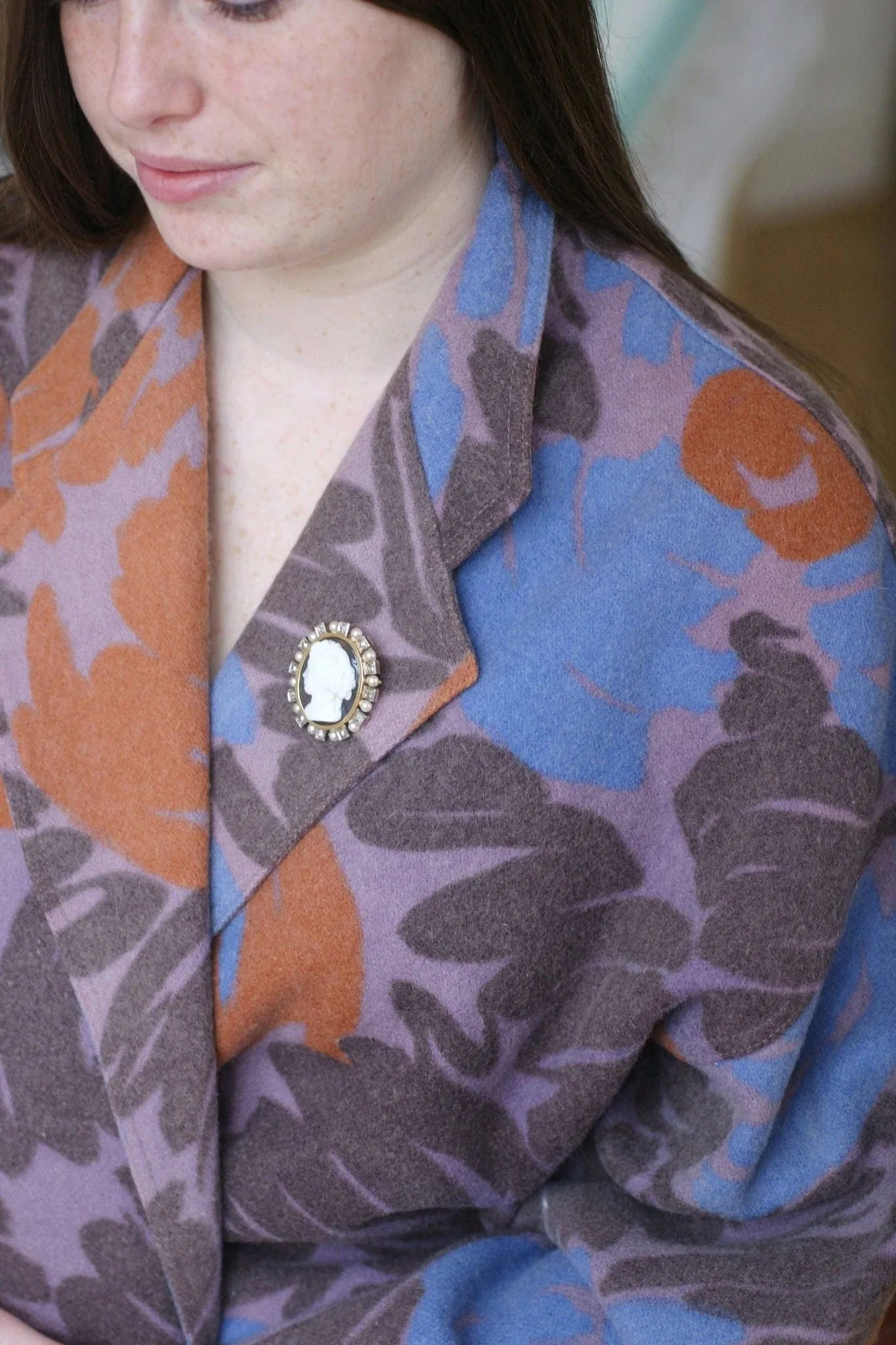 Broche pendentif camée agate, perles et diamants sold by 58 Facettes product image thumbnail 2