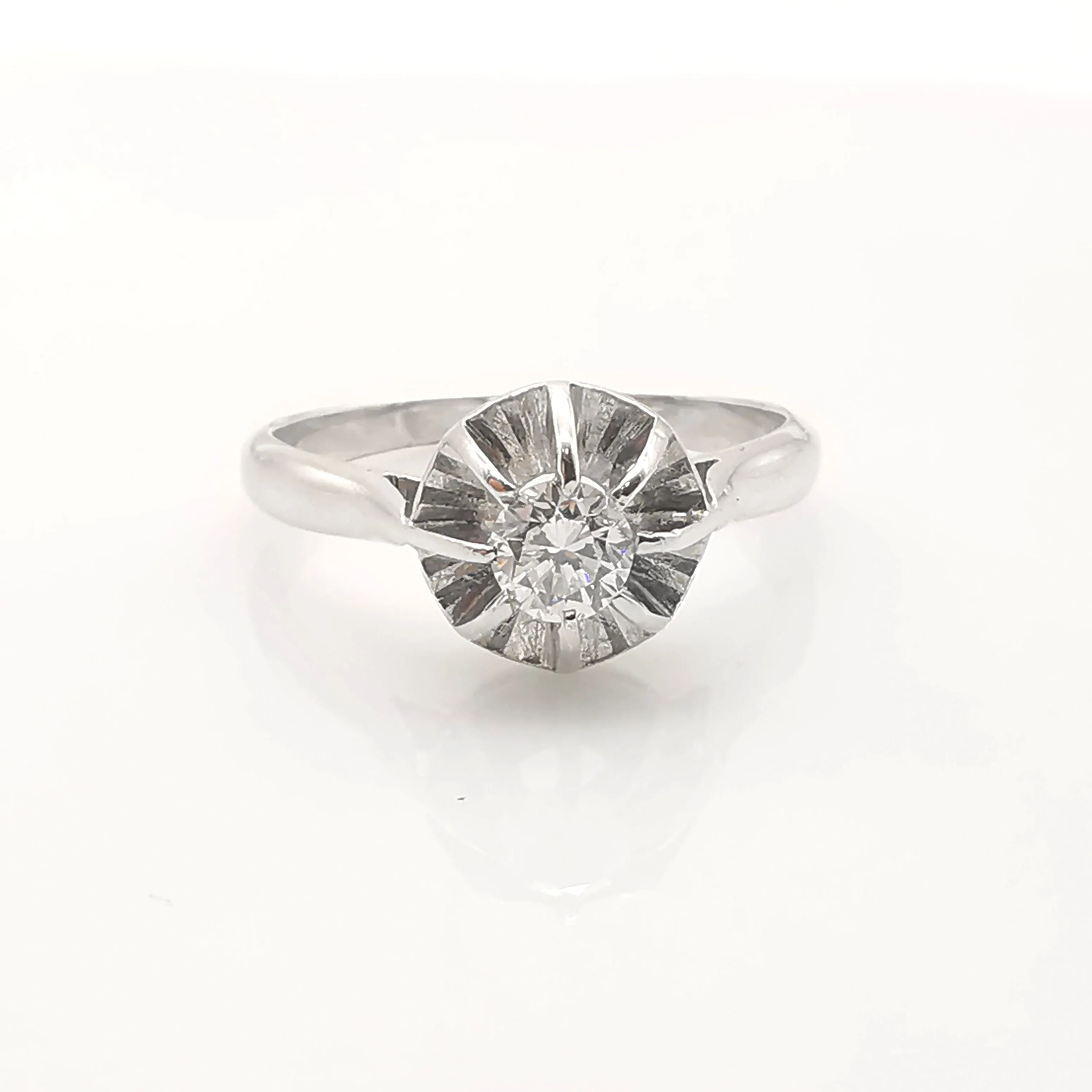 Bague solitaire en or blanc 18 carats et diamant sold by 58 Facettes product image thumbnail 2
