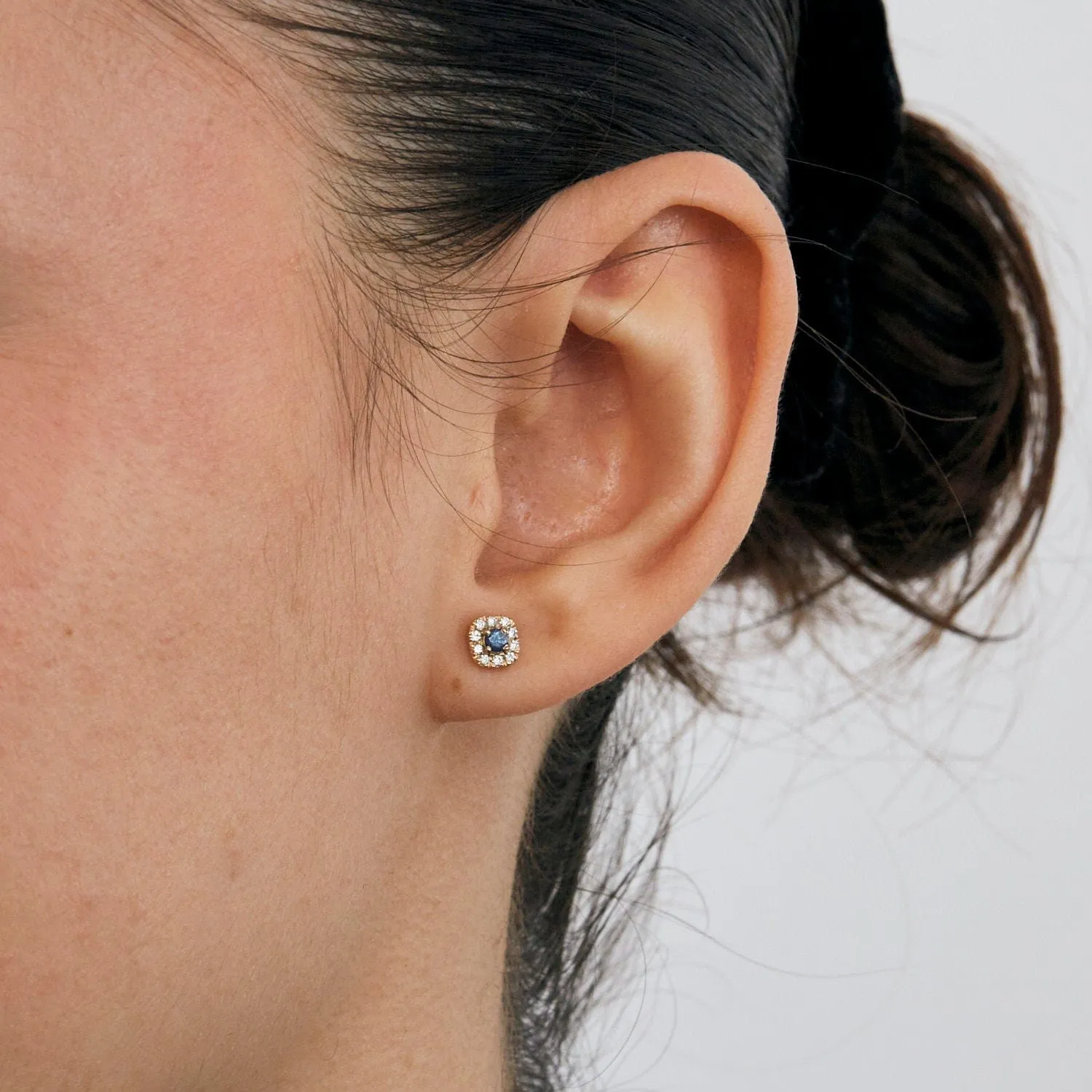 Boucles d'oreilles or rose 18 carats sertie de diamants et saphir sold by 58 Facettes product image thumbnail 2