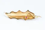 Broche rubis or massif sold by 58 Facettes