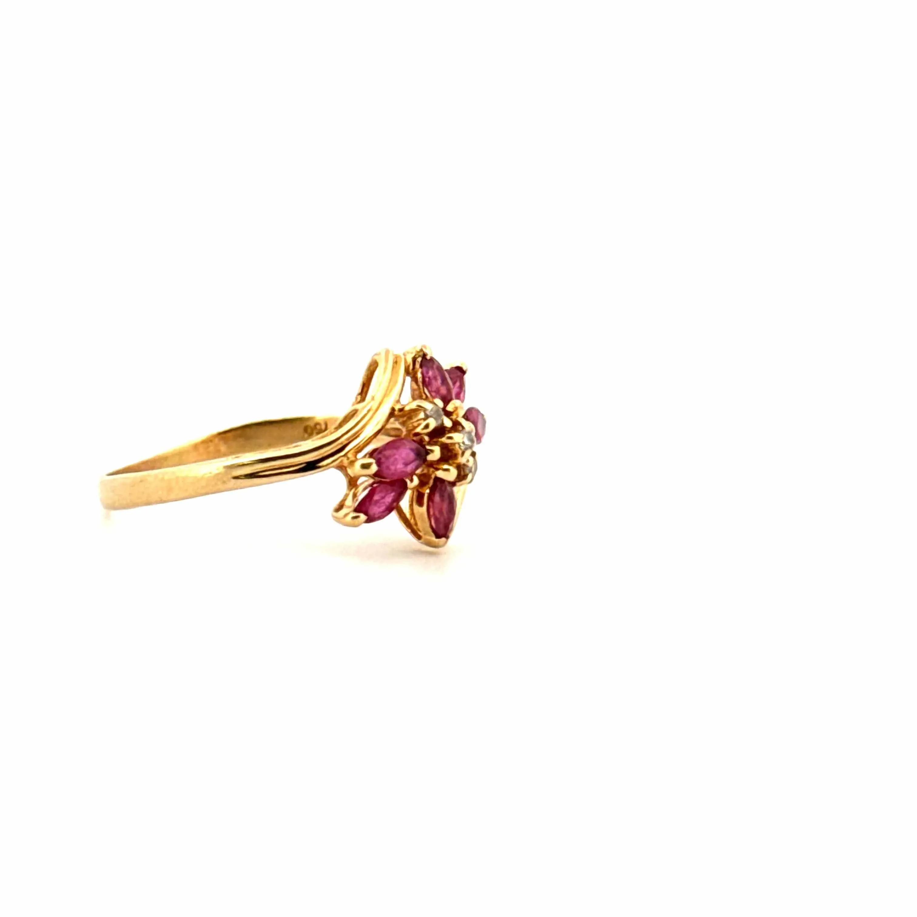 Bague Or Jaune 18k Rubis et Diamants sold by 58 Facettes product image thumbnail 3