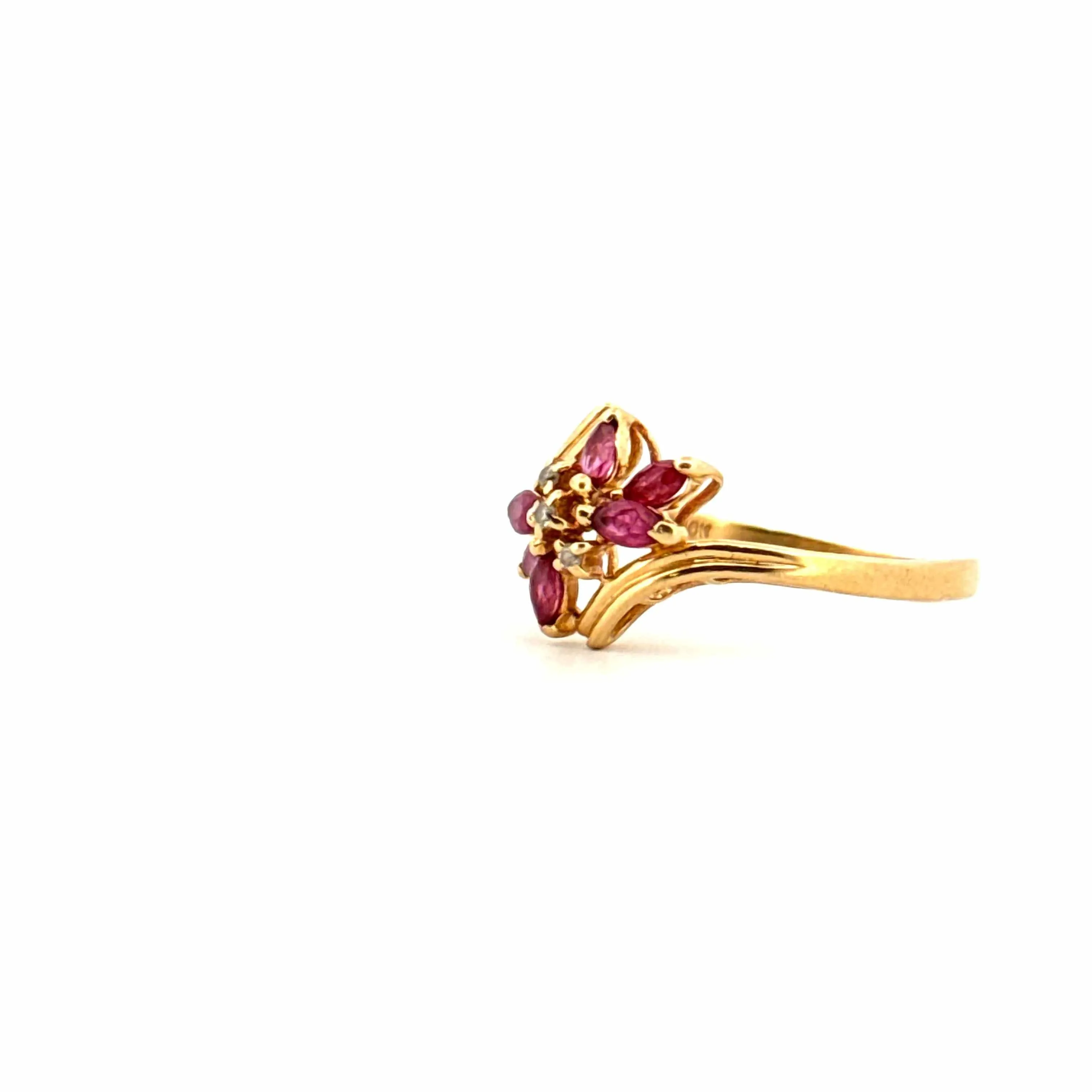 Bague Or Jaune 18k Rubis et Diamants sold by 58 Facettes product image thumbnail 2