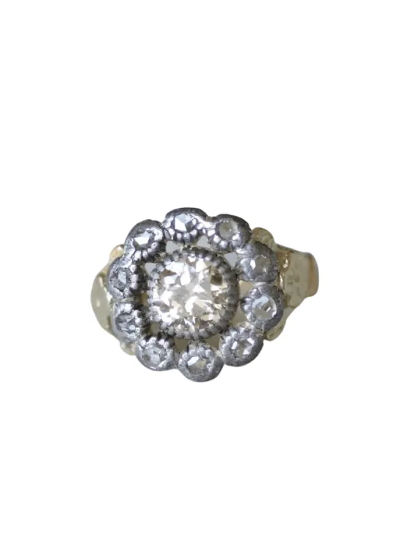 Bague marguerite or, argent, diamants sold by 58 Facettes