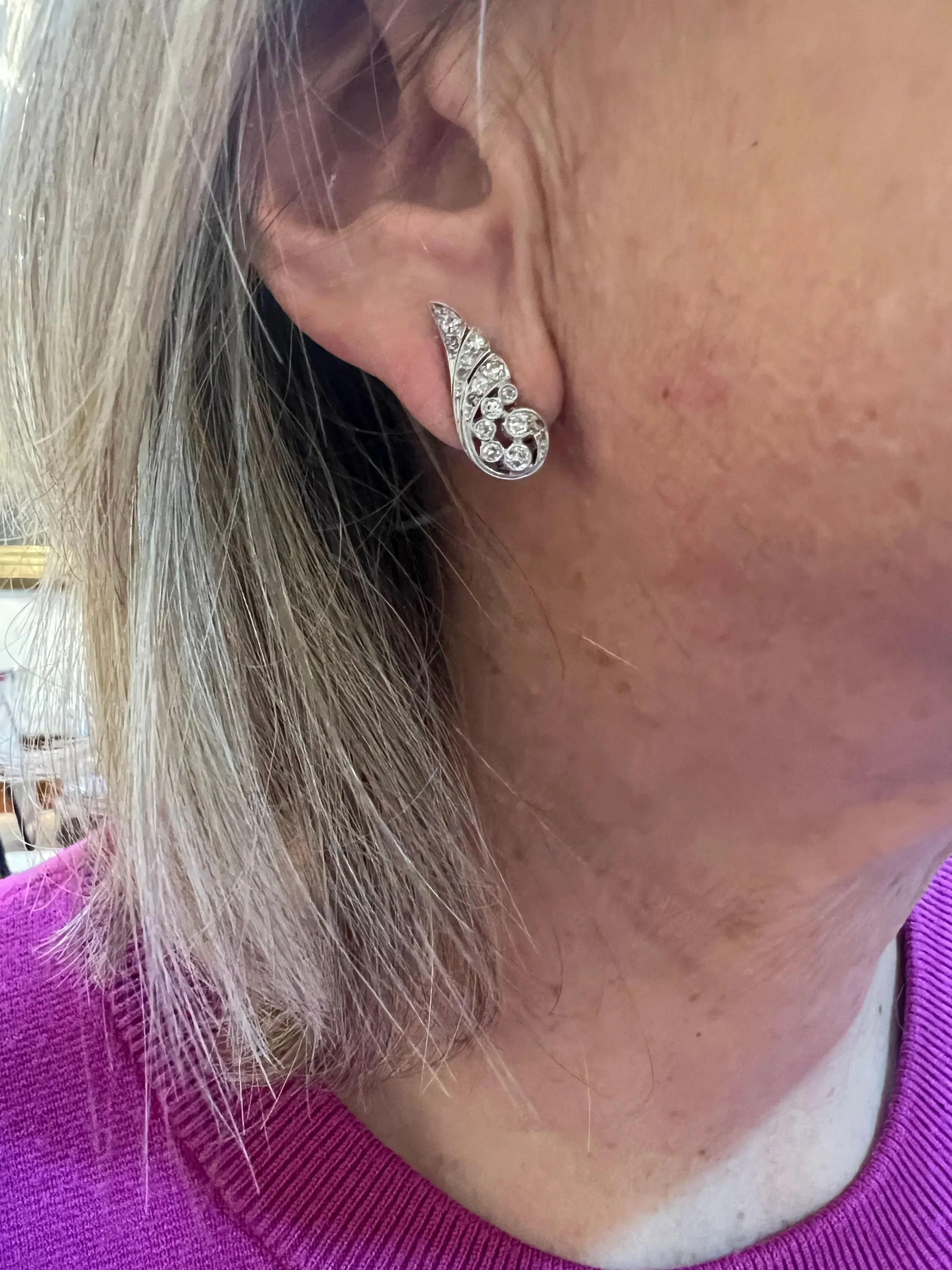 Boucles d'oreilles ailées diamants or gris sold by 58 Facettes product image thumbnail 2