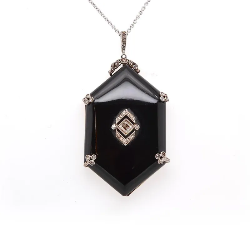 Collier pendentif 1920 onyx et diamants sold by 58 Facettes