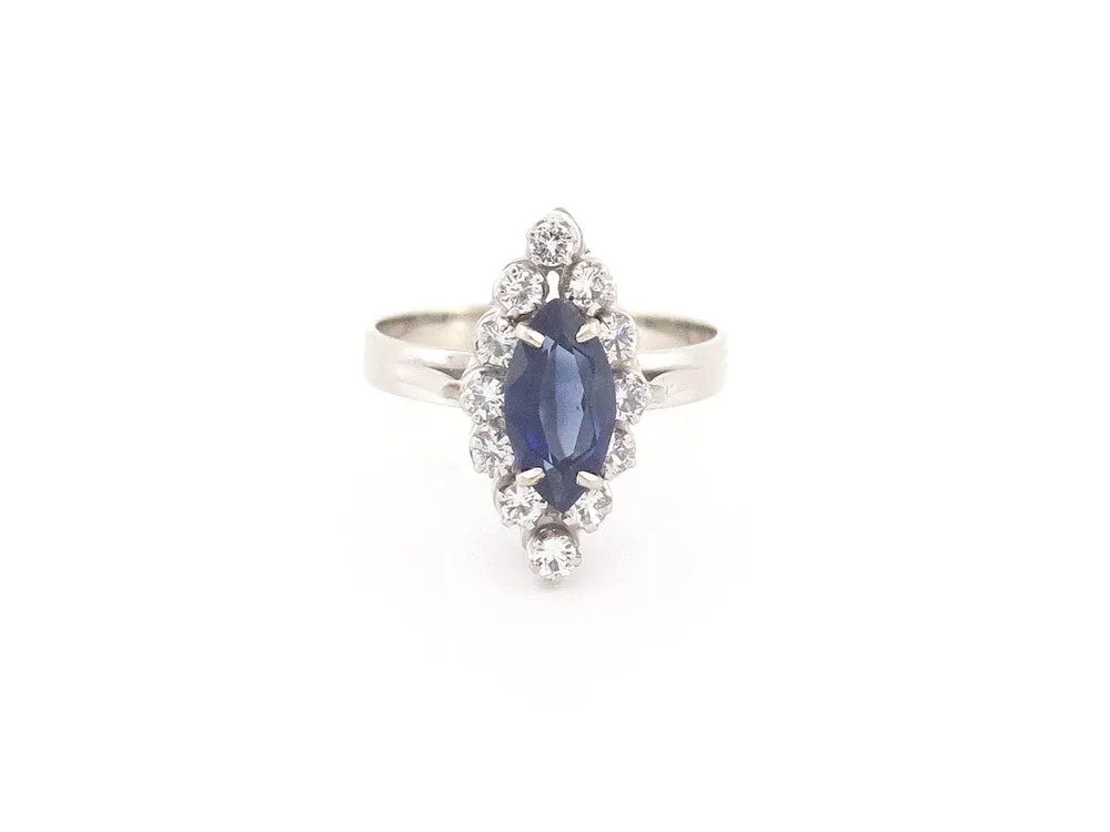 bague marquise en or blanc sertie saphir & diamants sold by 58 Facettes product image thumbnail 2