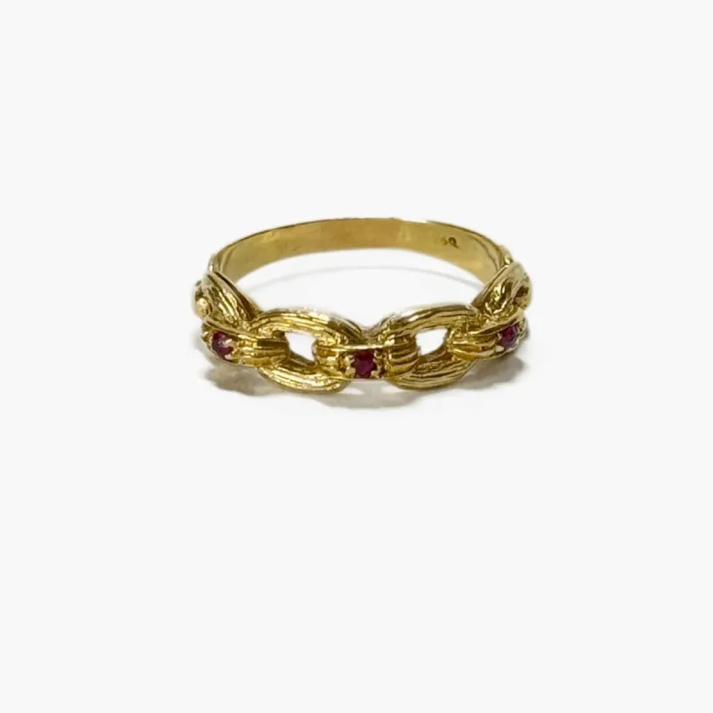 Bague chaine en or jaune et rubis sold by 58 Facettes