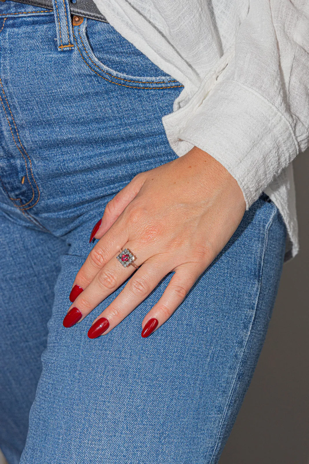 Bague Or blanc Rubis sold by 58 Facettes product image thumbnail 2