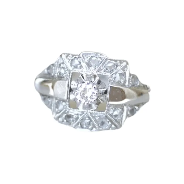 Bague Art Deco en Or blanc & diamants sold by 58 Facettes